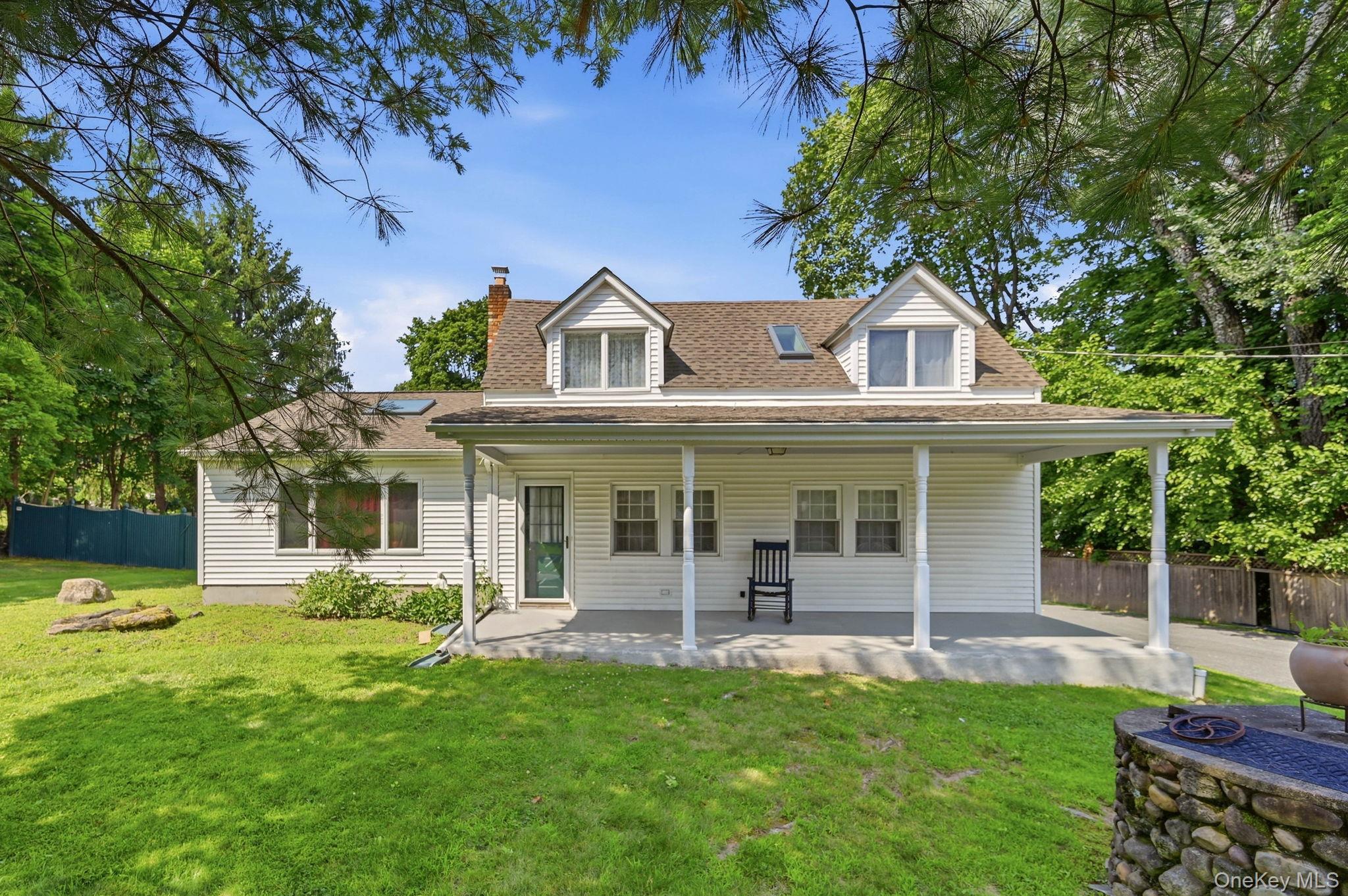 740 Western Highway N – For Rent