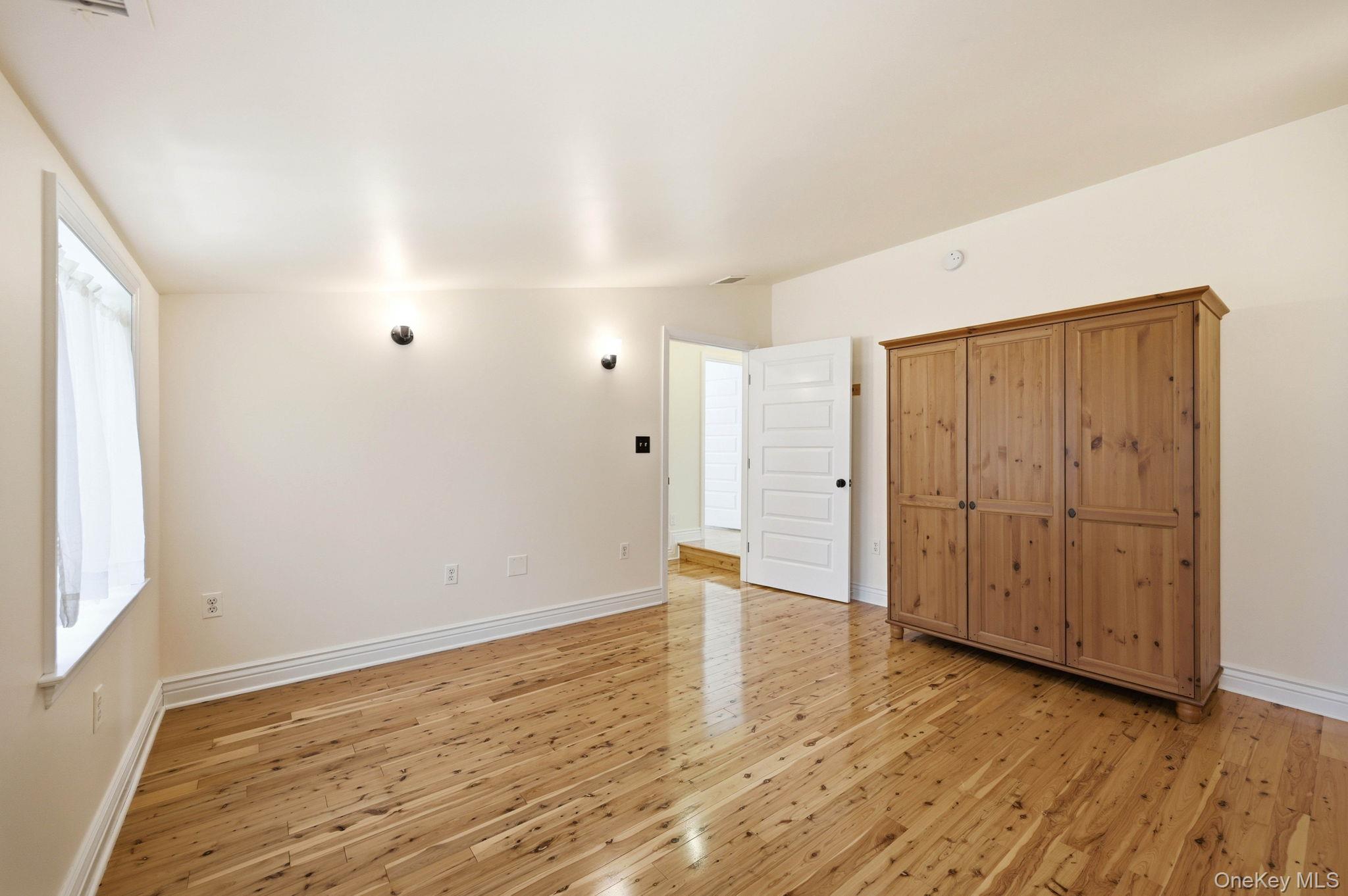 740 Western Highway N – For Rent photo 33