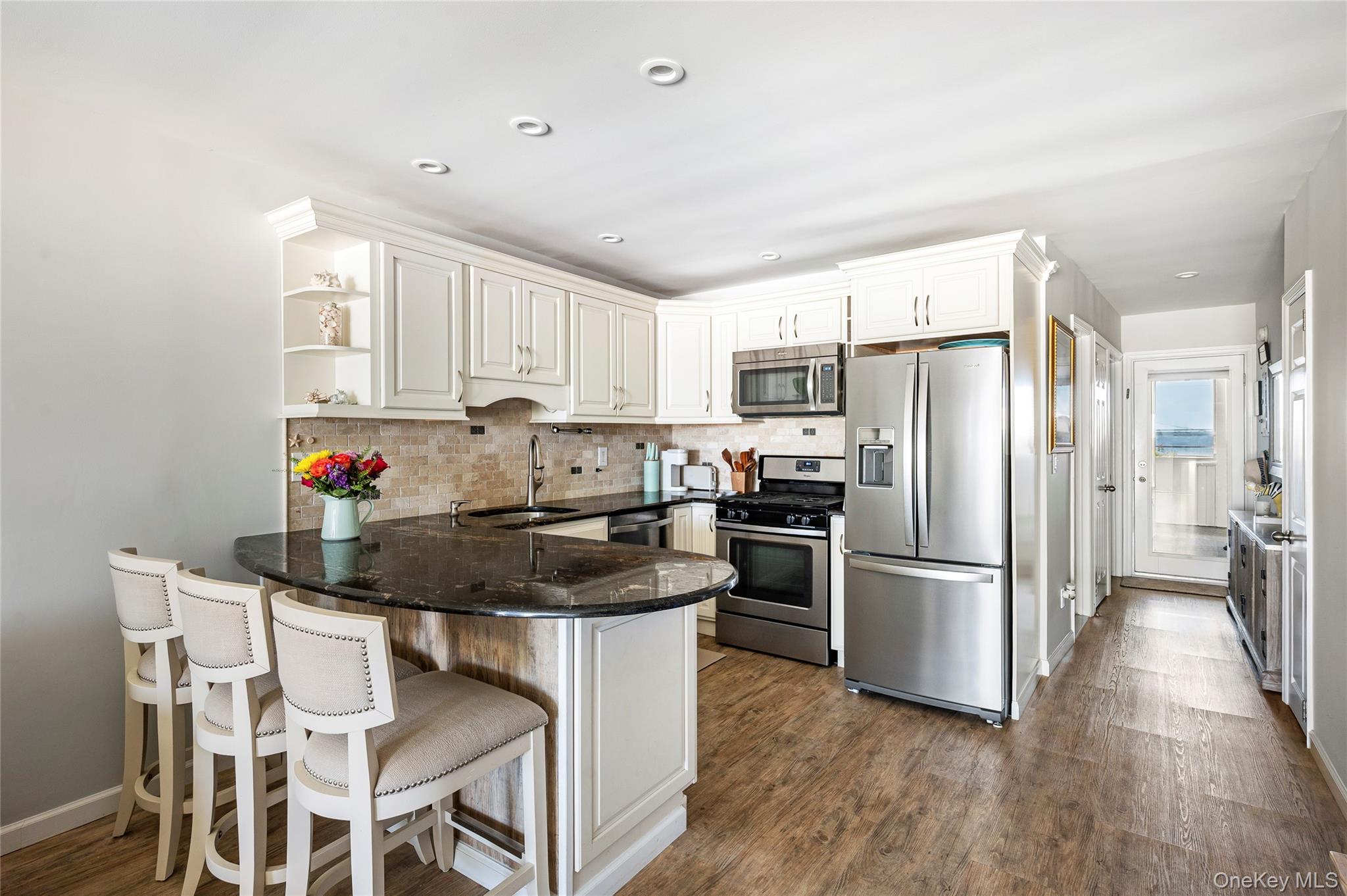 585 Dune, Unit A18 photo 6