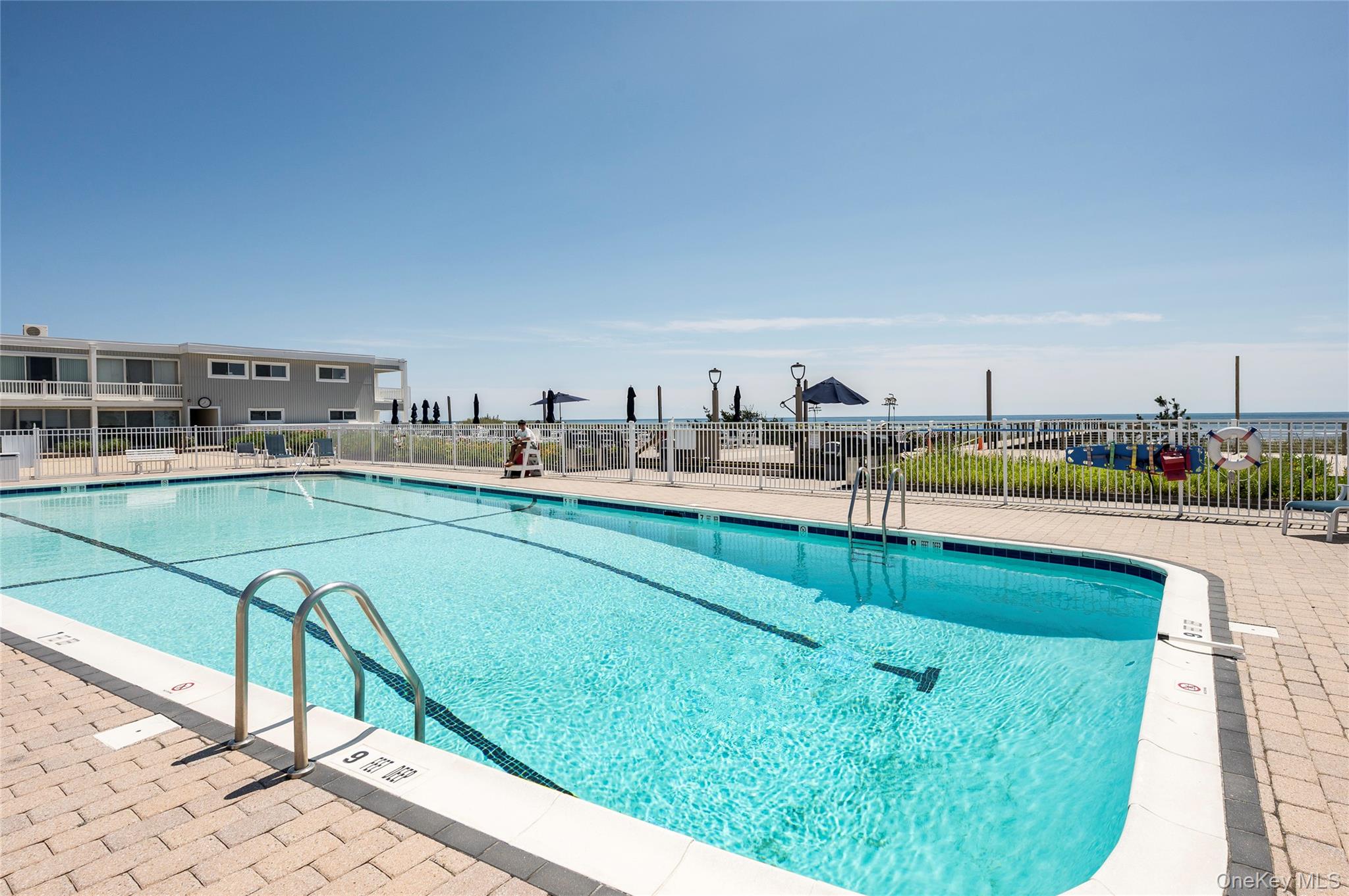 585 Dune, Unit A18 photo 12