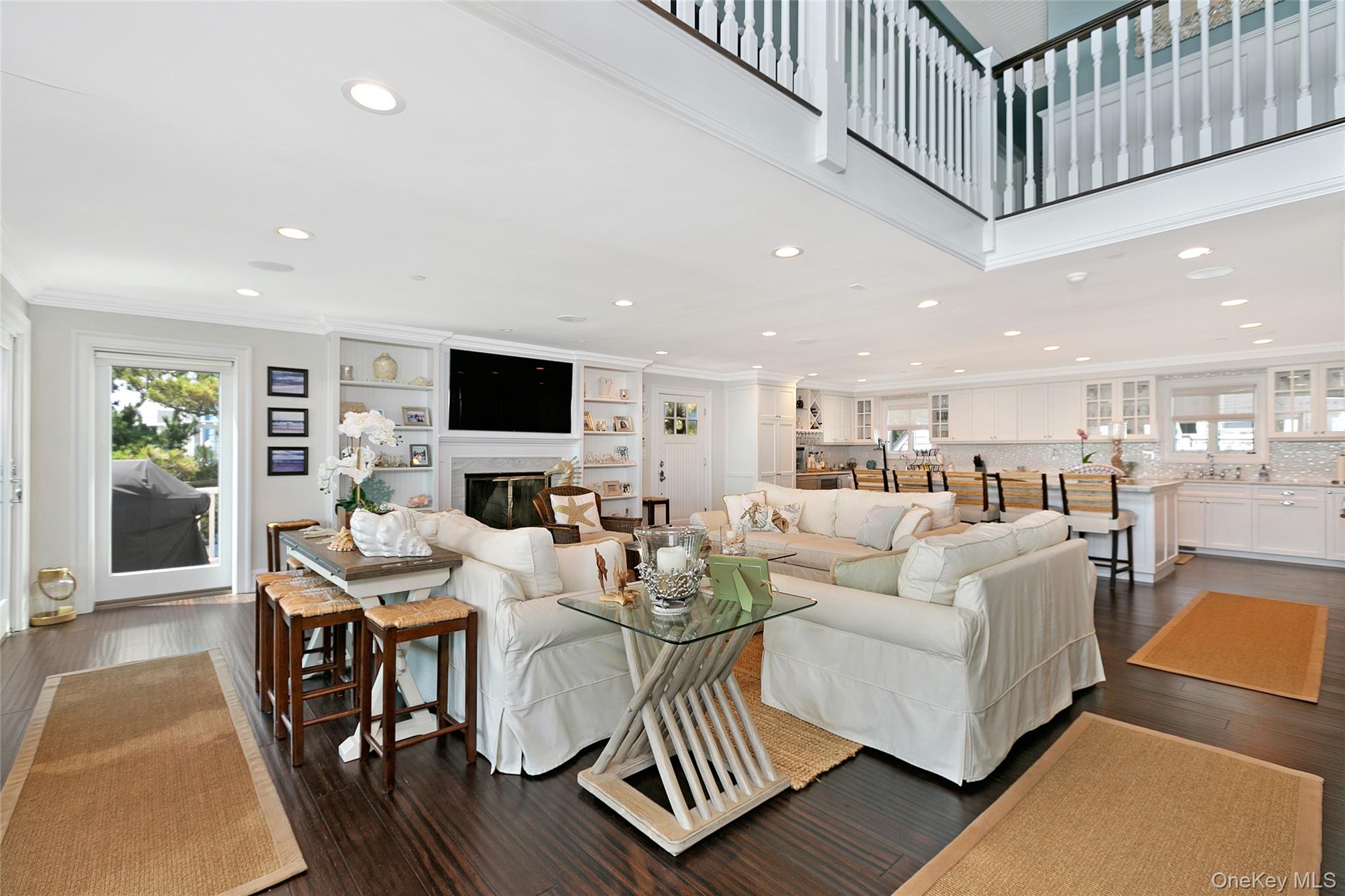 879 Oceanfront – For Sale photo 14