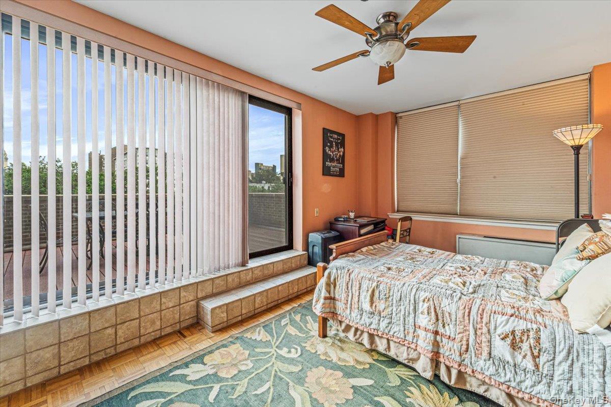 23 Water Grant Street, Unit 8I photo 15