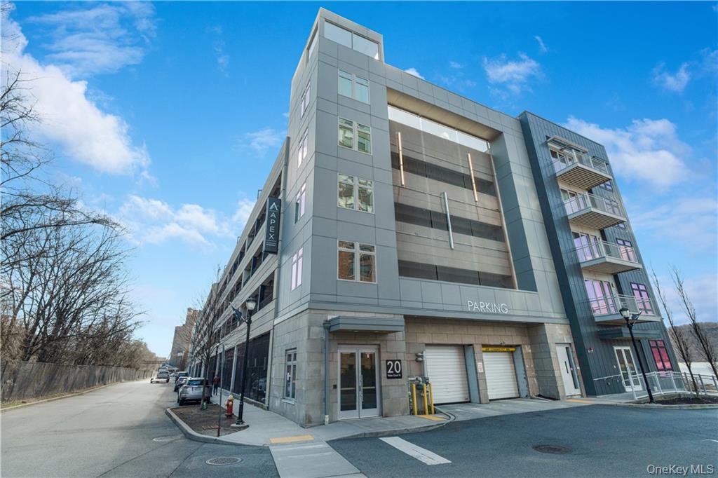 23 Water Grant Street, Unit 8I photo 26