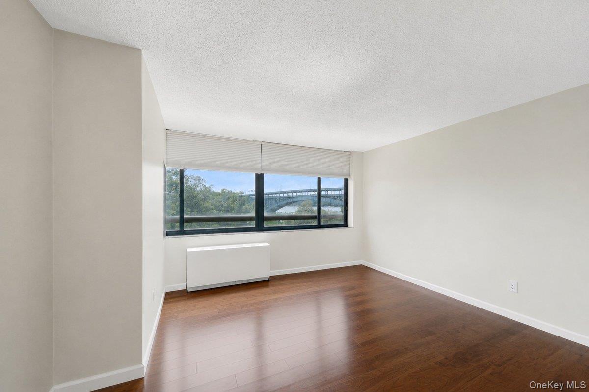 2287 Johnson Avenue, Unit 4F photo 15