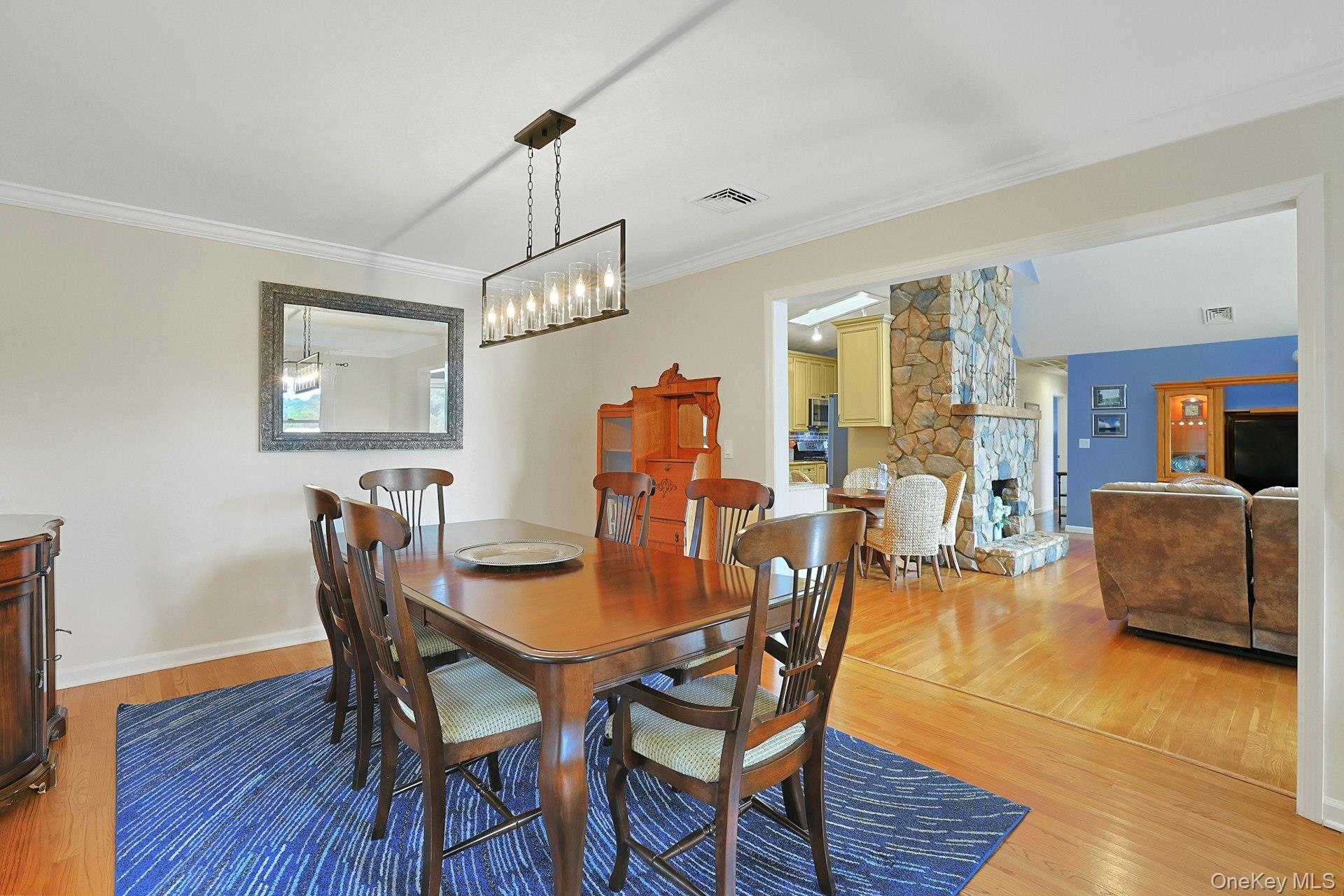 11 Lakeside Road – For Sale photo 17