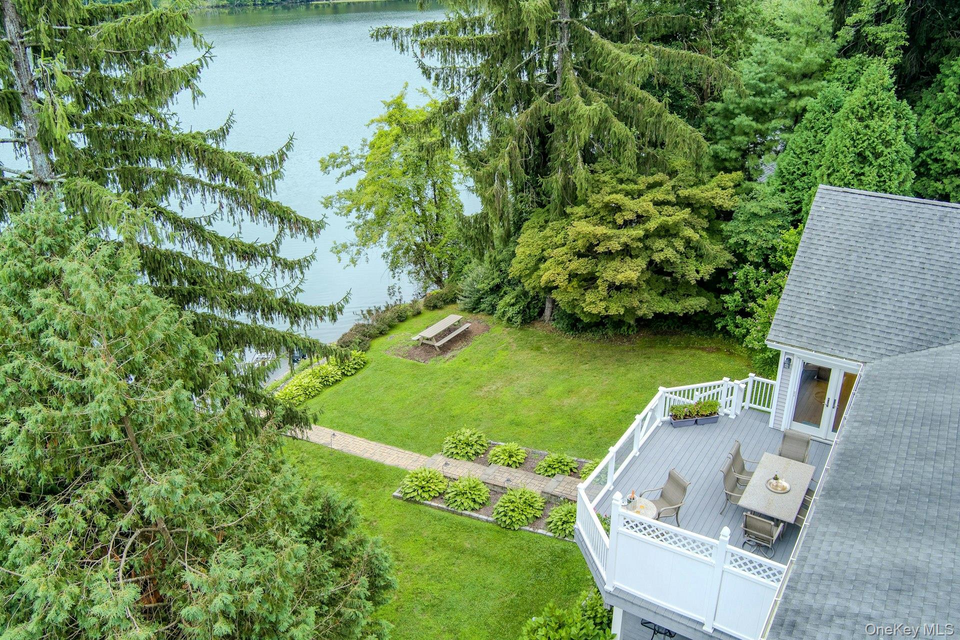 11 Lakeside Road – For Sale photo 44
