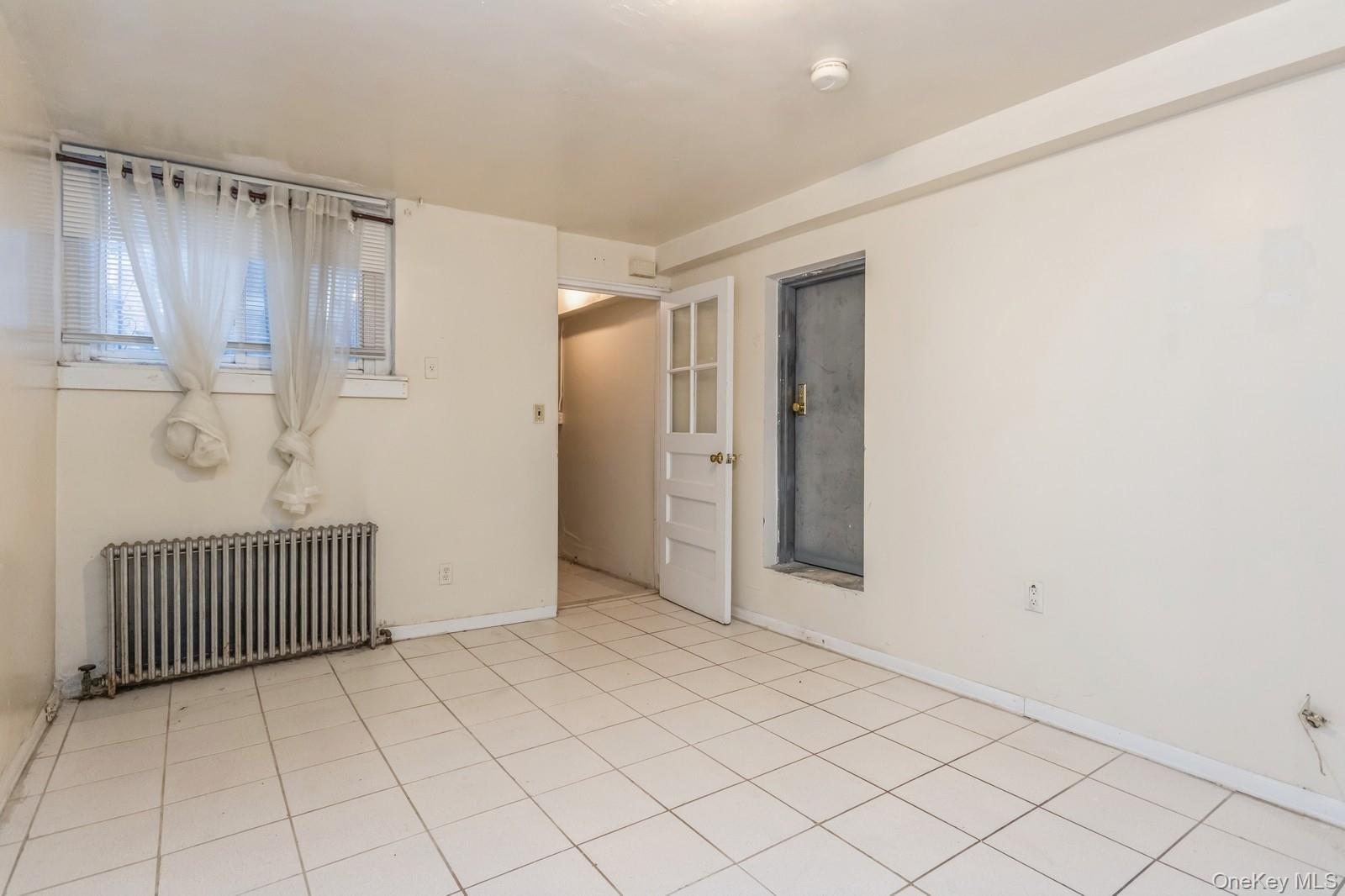 4121 Grace Avenue – For Sale photo 32