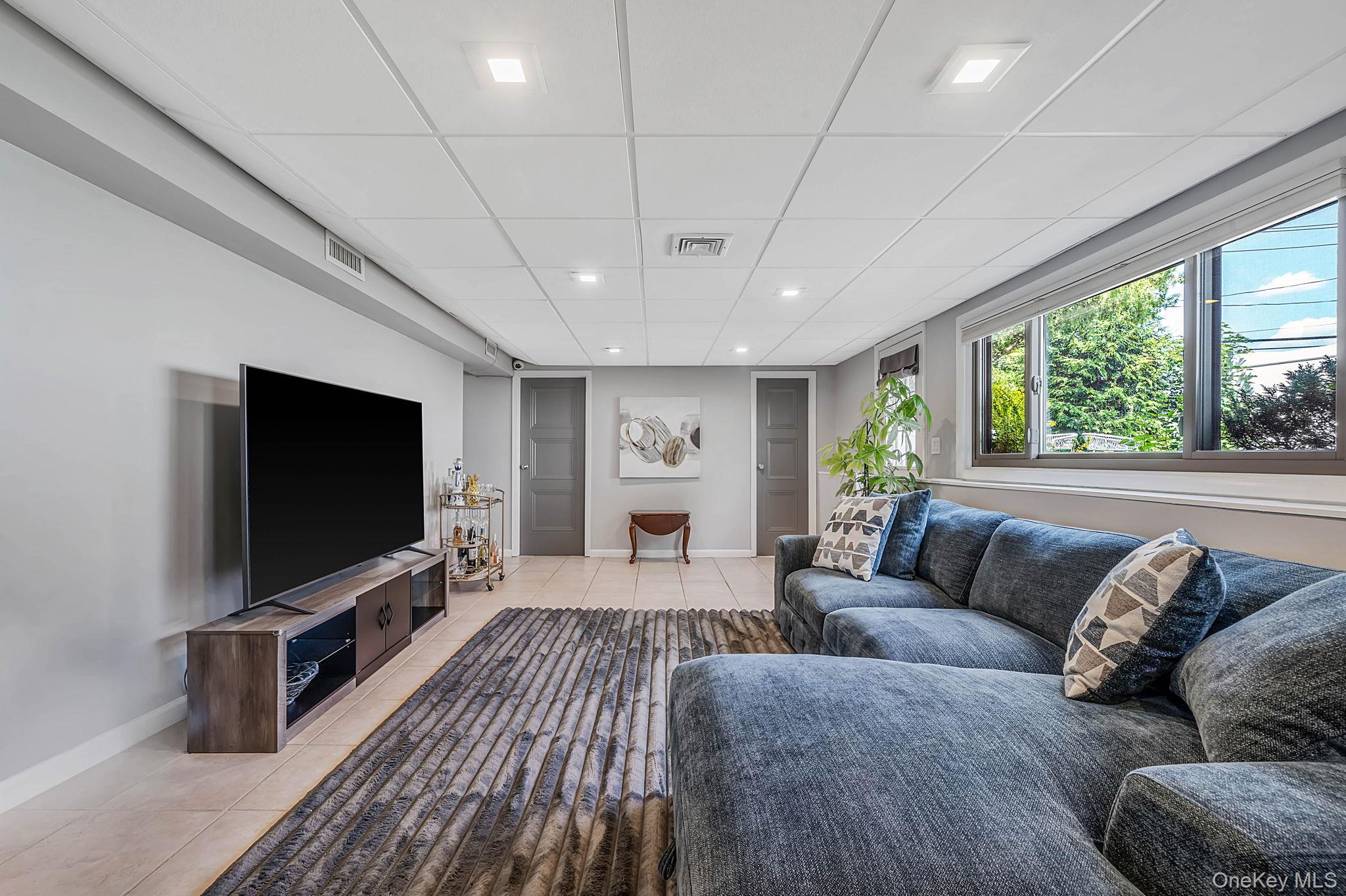 1 Rutgers Street – For Sale photo 23