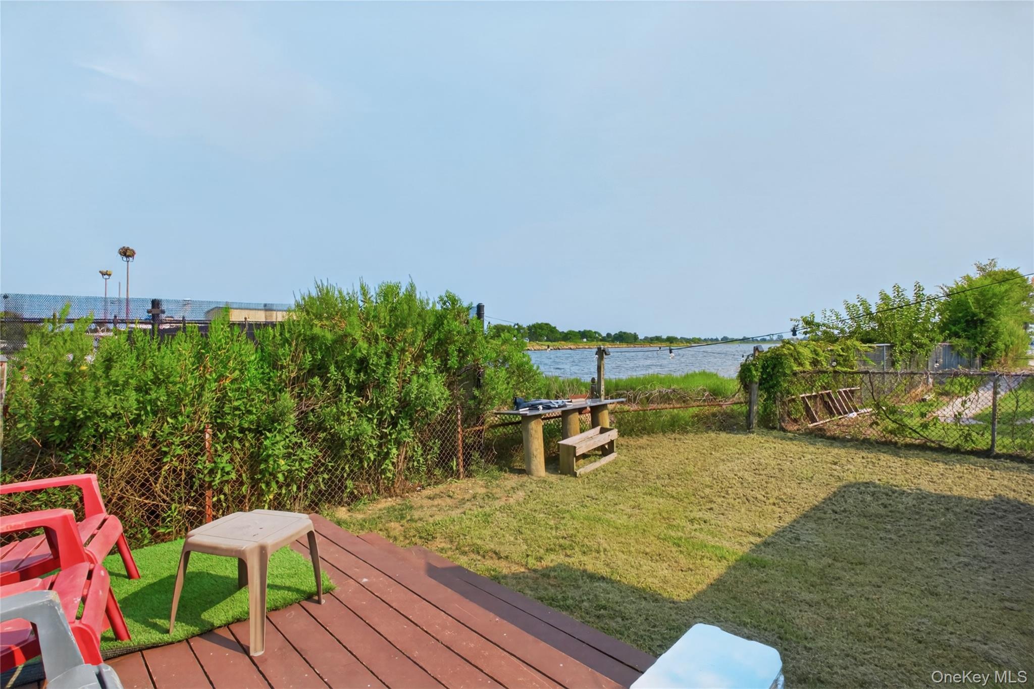 16 Dewey Street E – For Sale photo 5