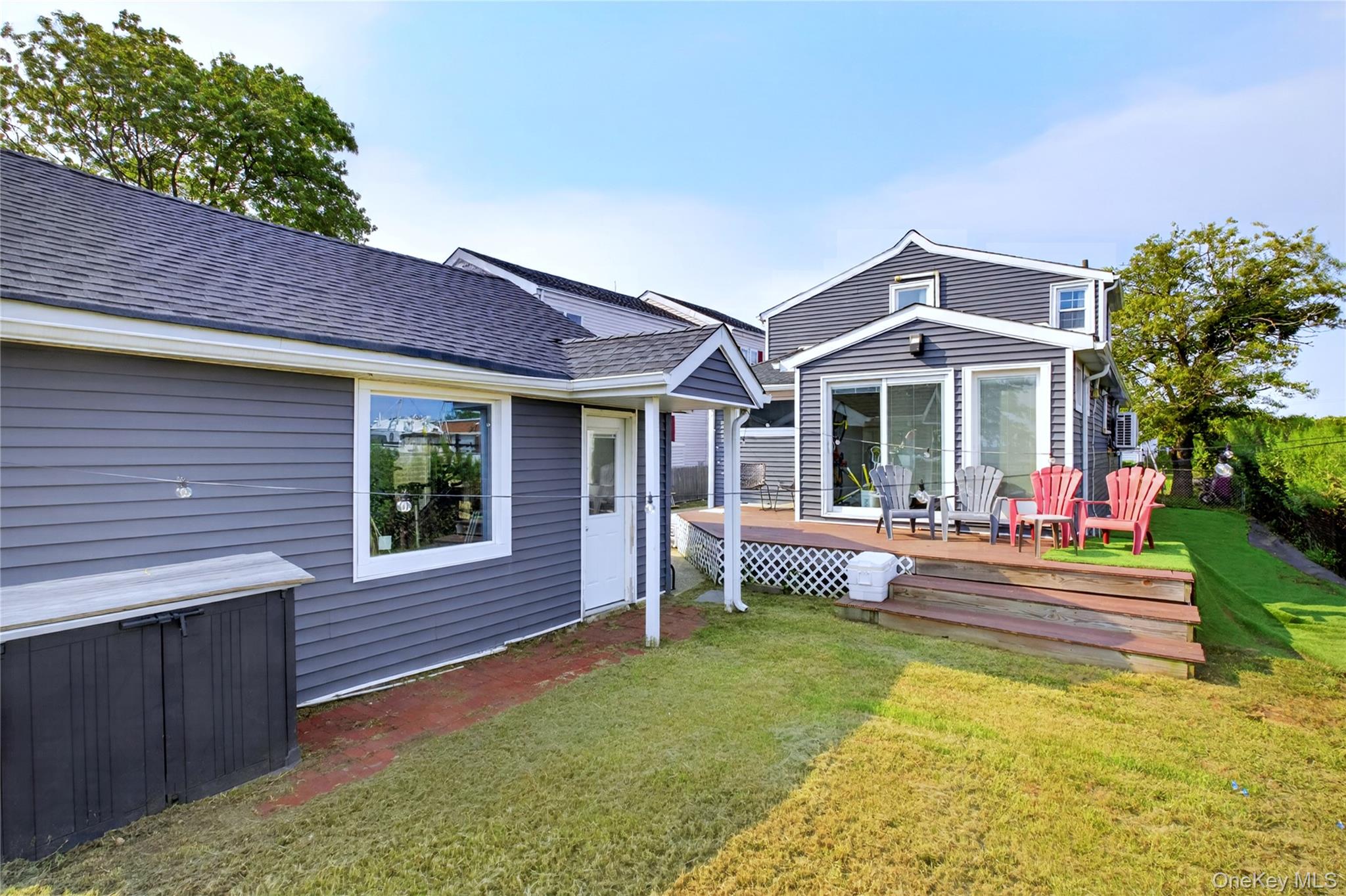 16 Dewey Street E – For Sale photo 3