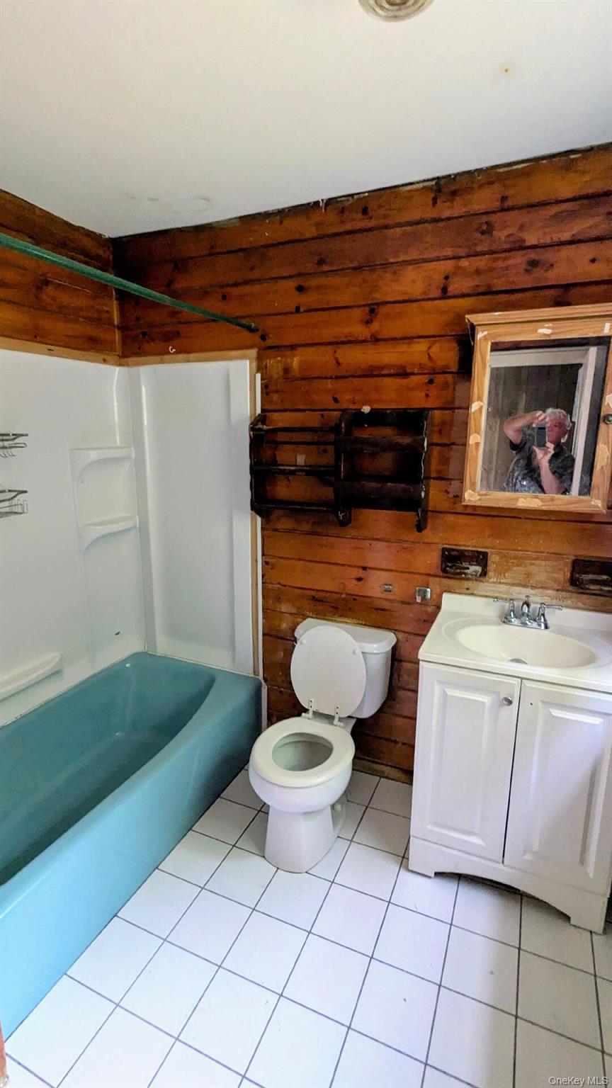 5284 Sound Avenue – For Sale photo 4