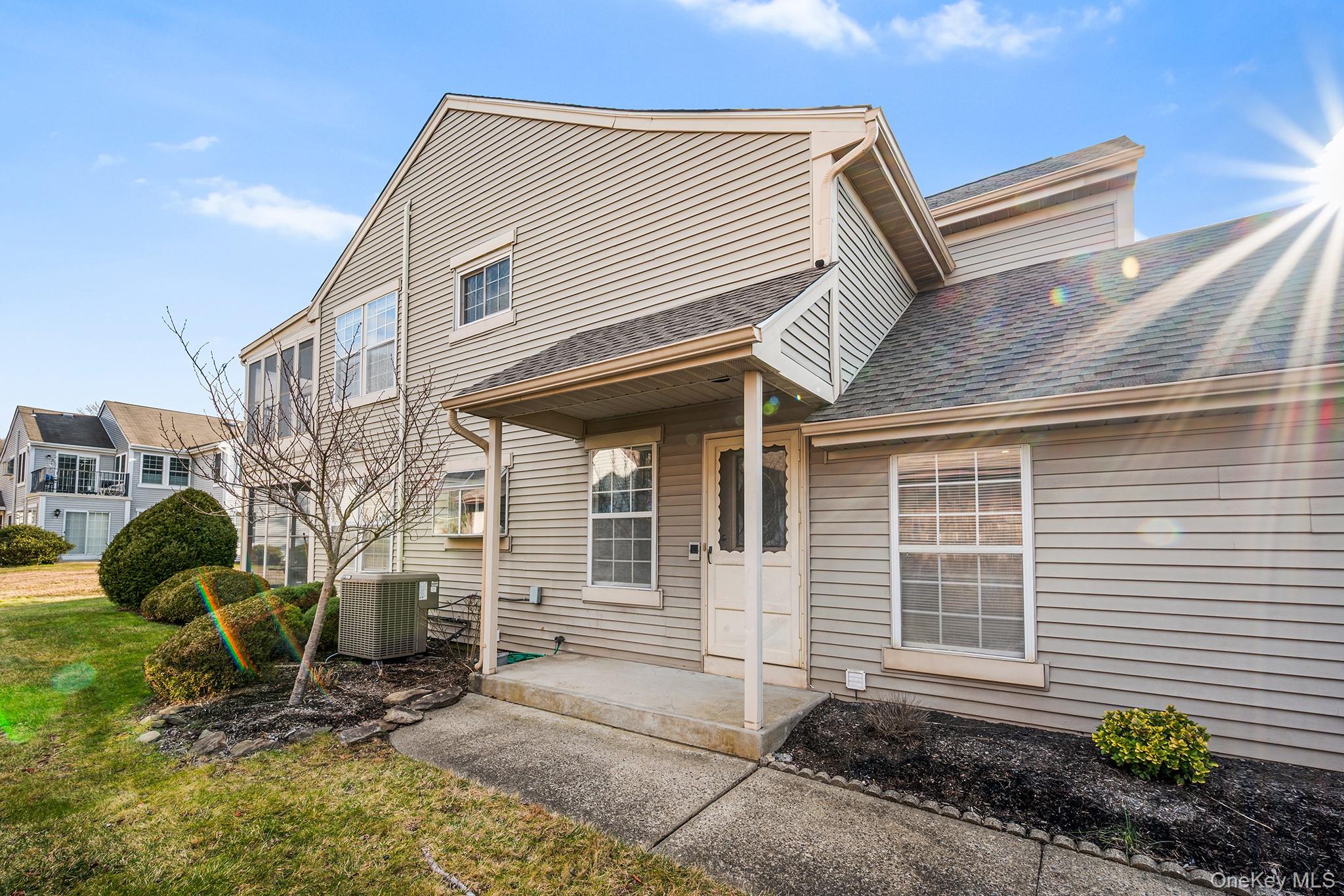 11D Rothwell Drive – For Sale photo 2