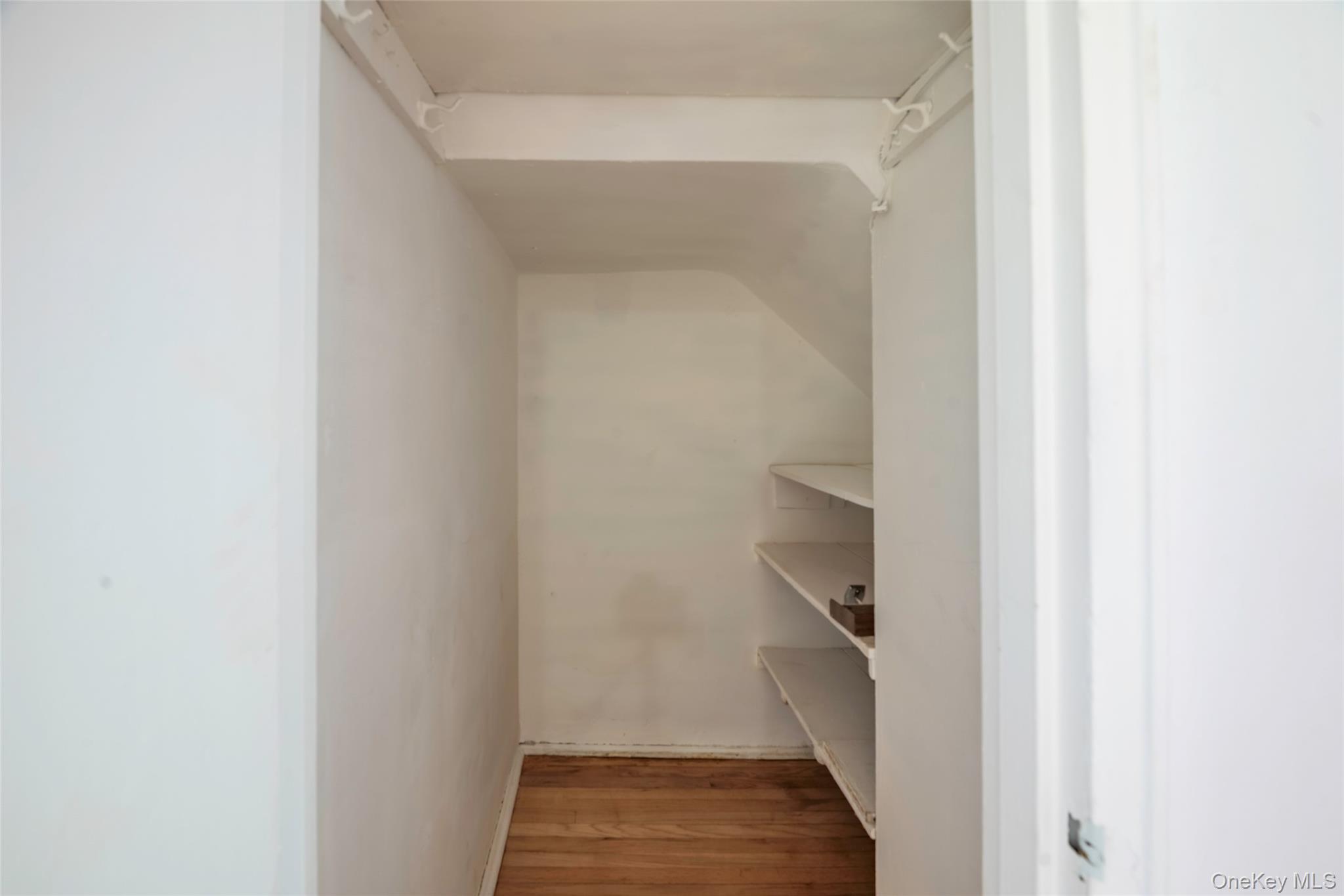 226-06 Manor Road, Unit 7-3 photo 12