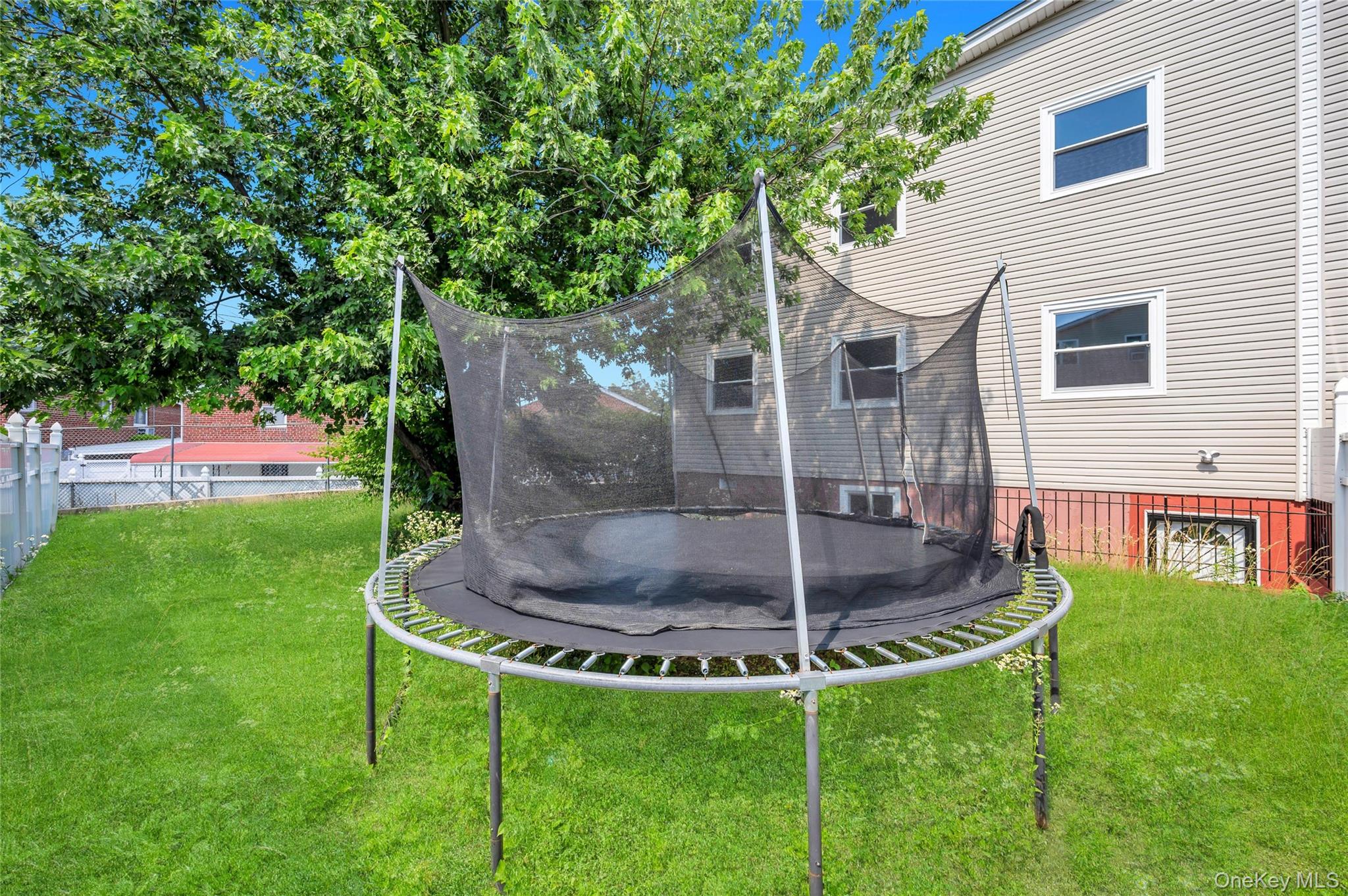 14014 Charles Lane – For Sale photo 33