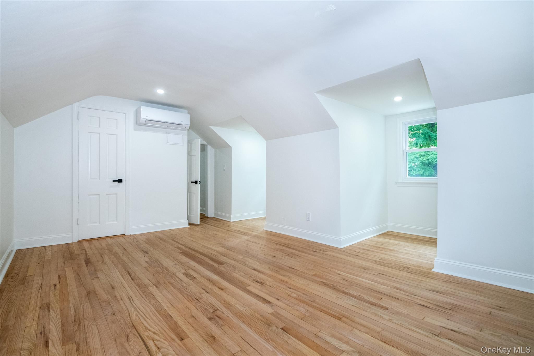 6 Truman Avenue – For Sale photo 25