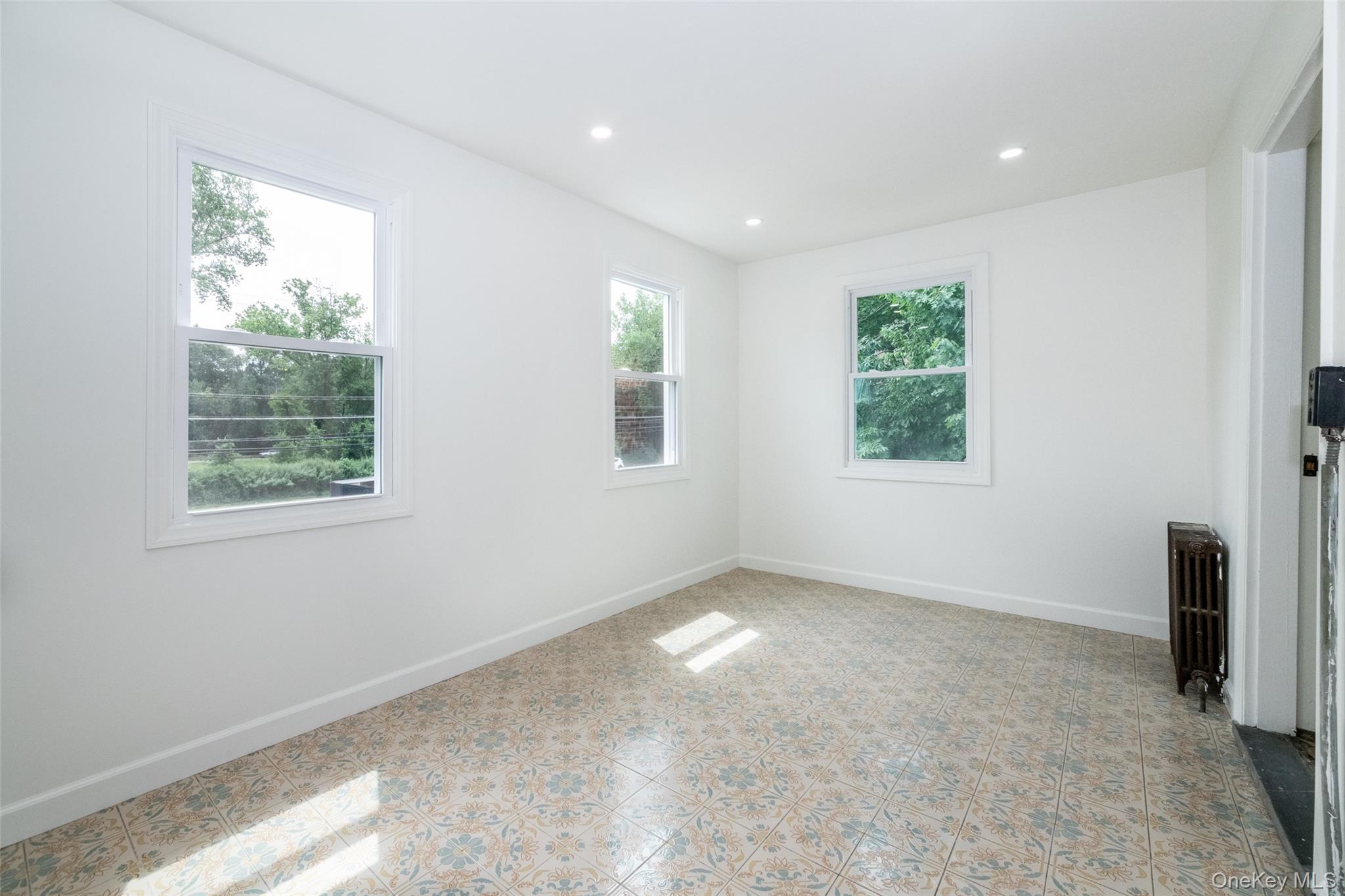 6 Truman Avenue – For Sale photo 21
