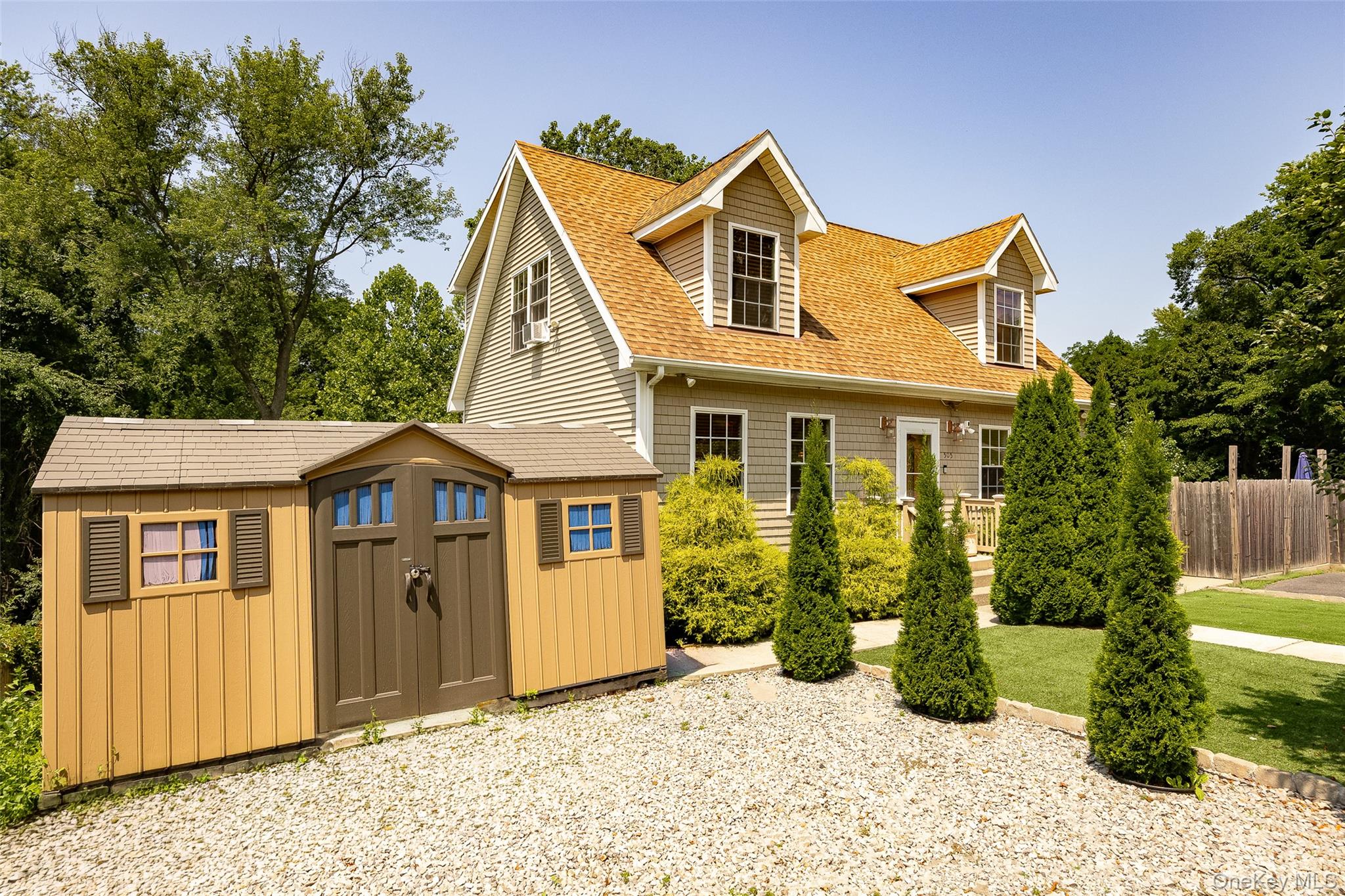 505 Route 9D – For Sale photo 2