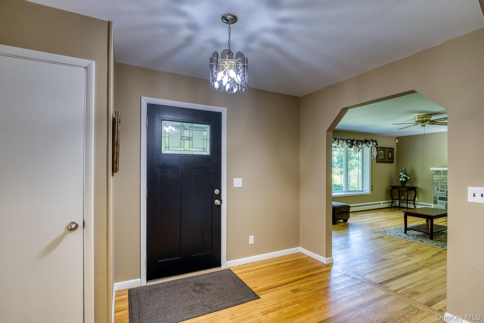 7 Old Mine Road – For Rent photo 20