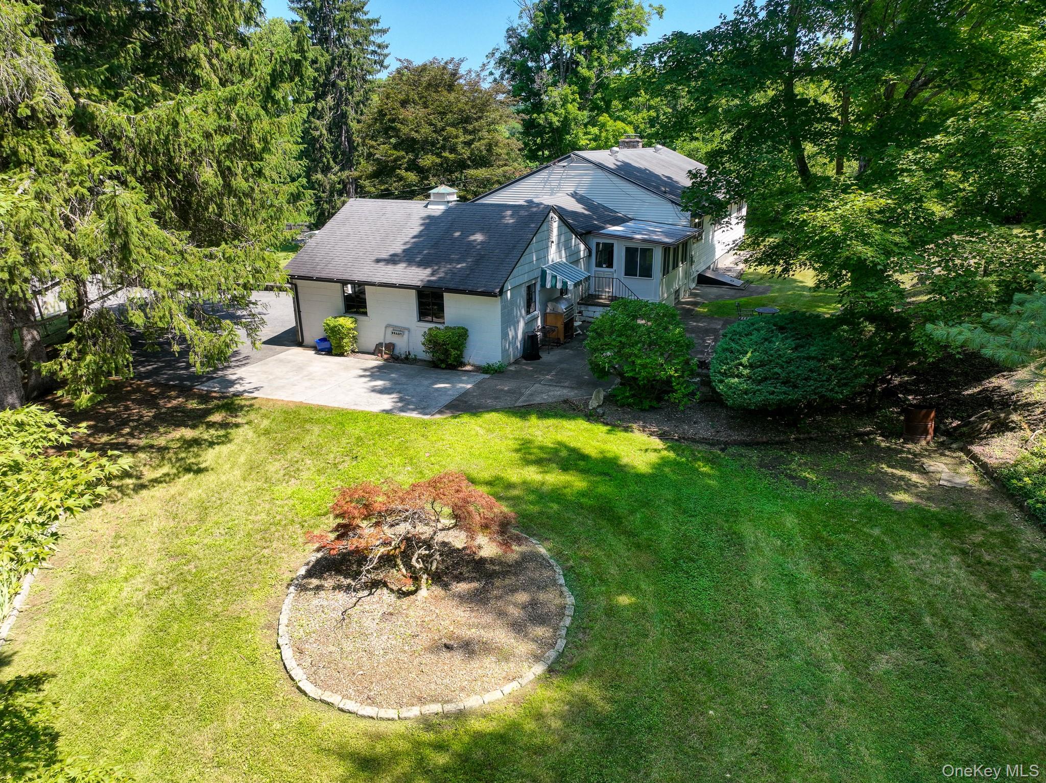 7 Old Mine Road – For Rent photo 28