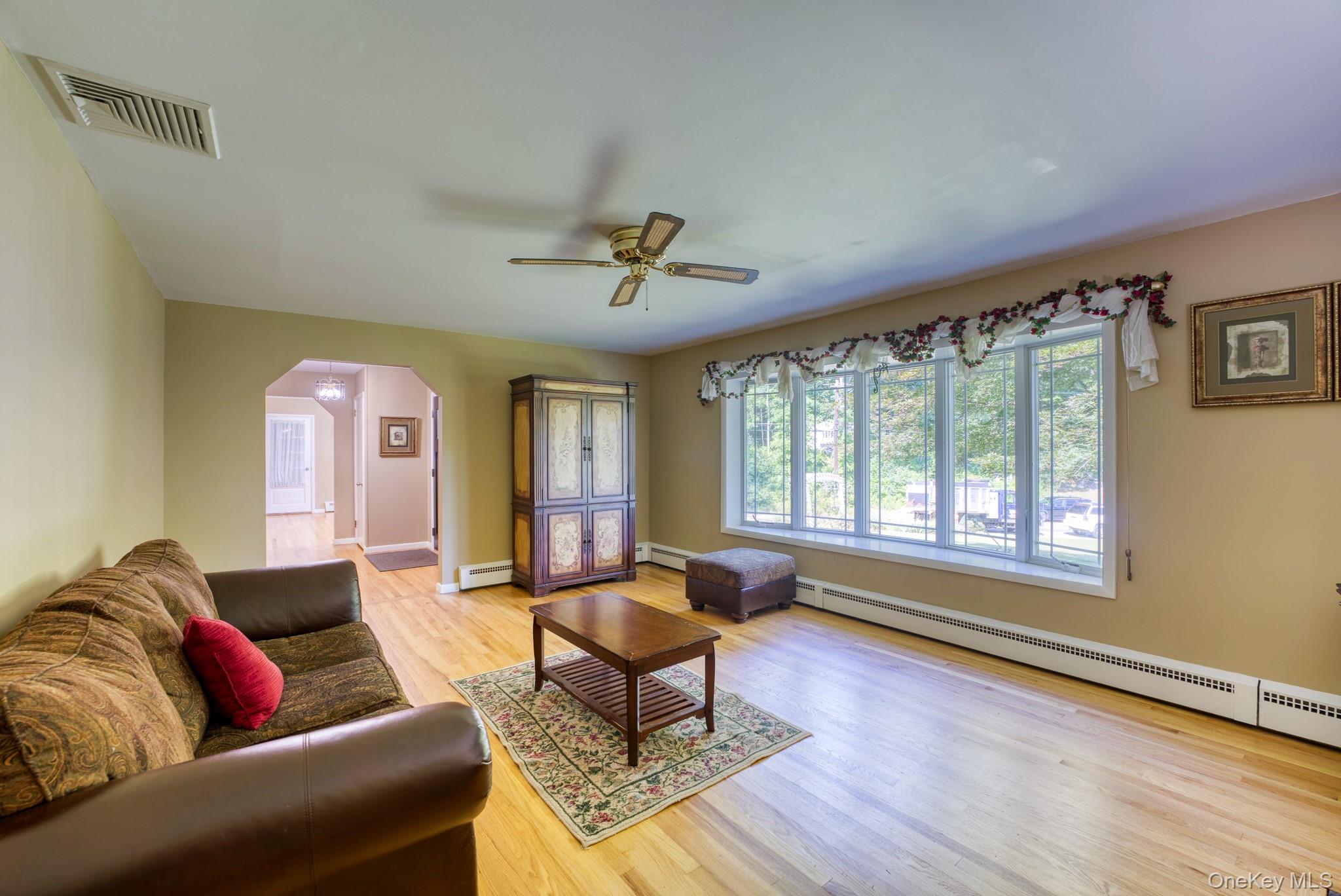 7 Old Mine Road – For Rent photo 18