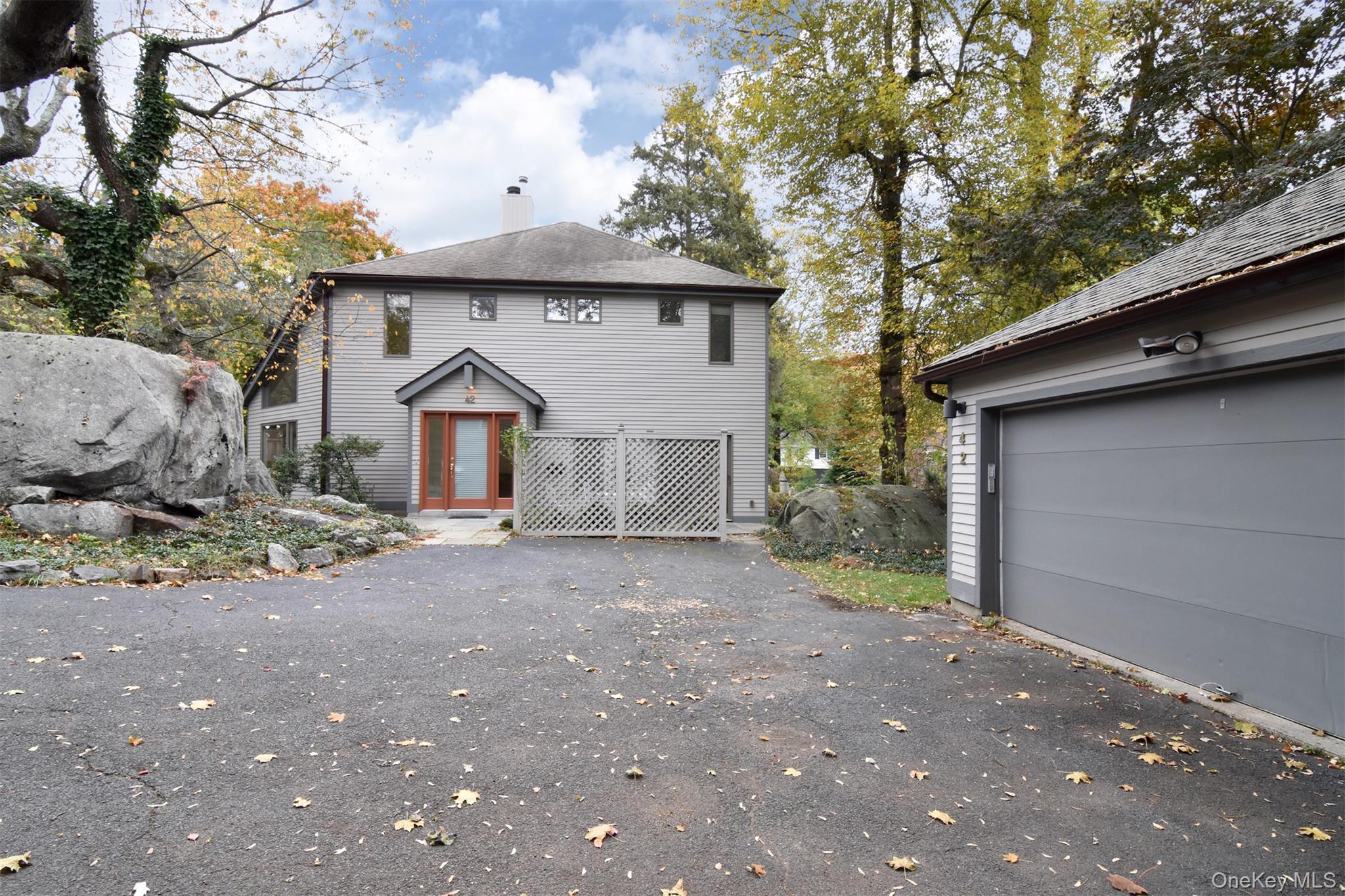 42 Ravensdale Road – For Sale photo 3