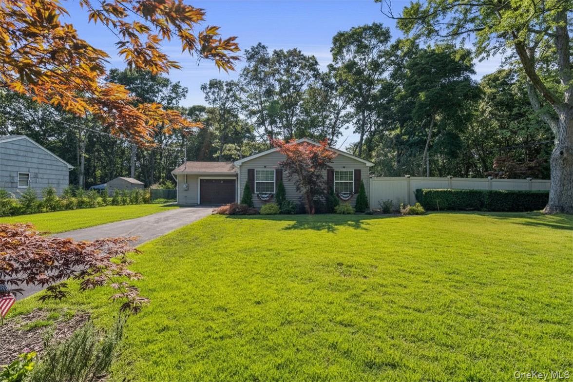 28 Yaphank Avenue – For Sale
