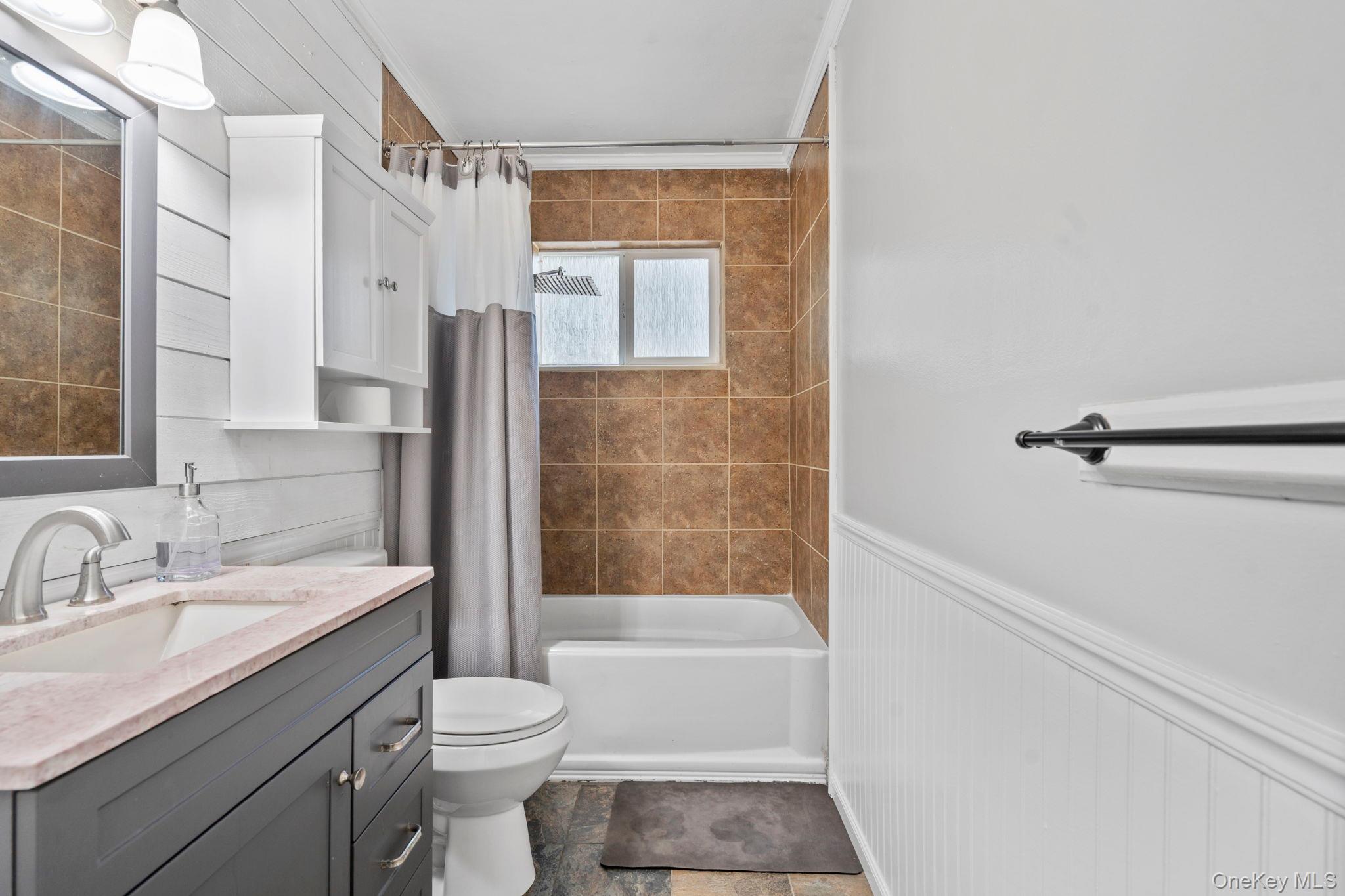 28 Yaphank Avenue – For Sale photo 20
