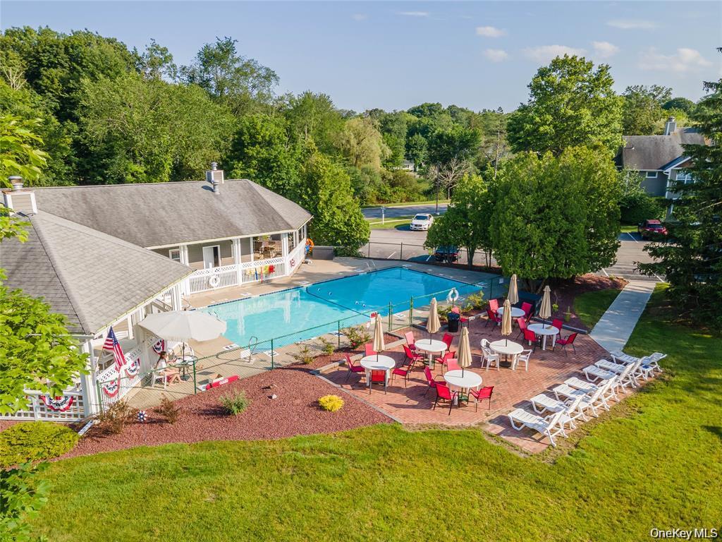 504 Continental Drive – For Rent photo 2