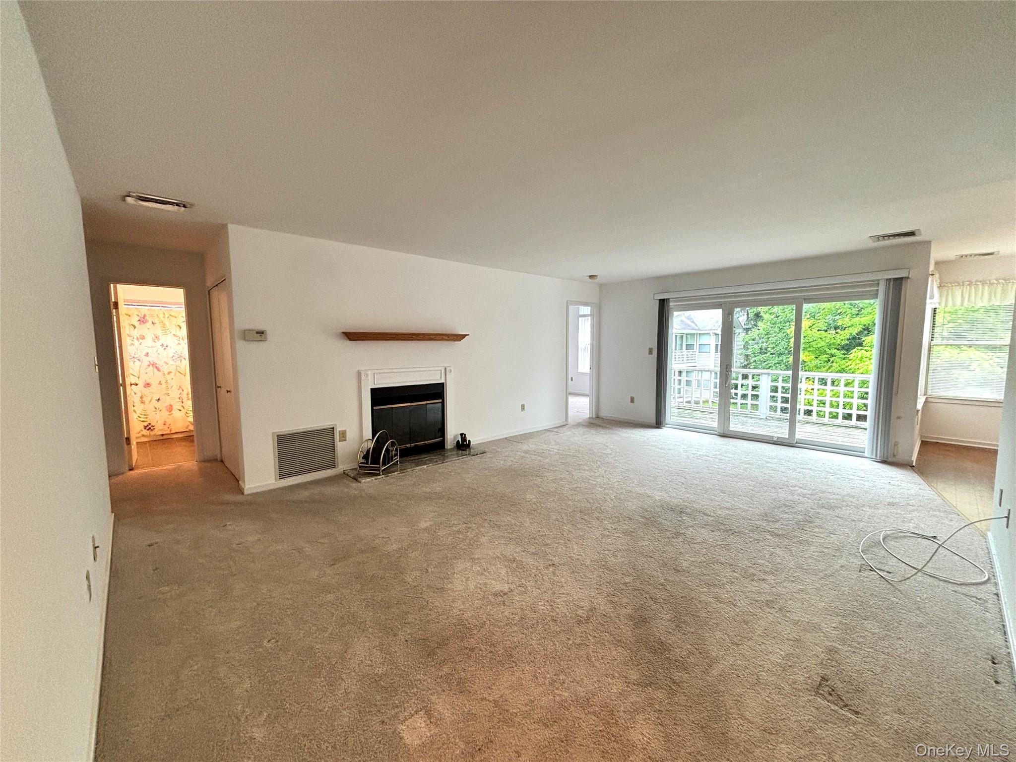 504 Continental Drive – For Rent photo 11