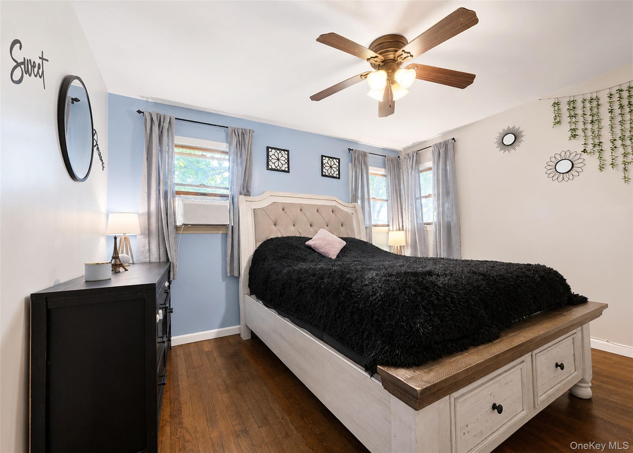 11 Farragut Avenue – For Sale photo 11