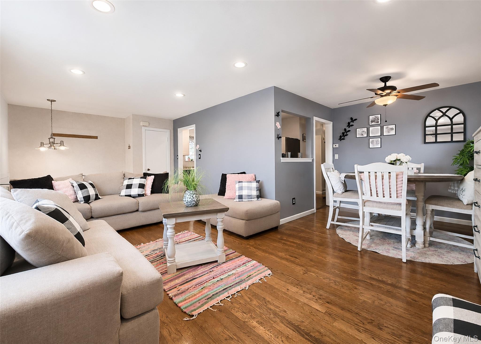11 Farragut Avenue – For Sale photo 7