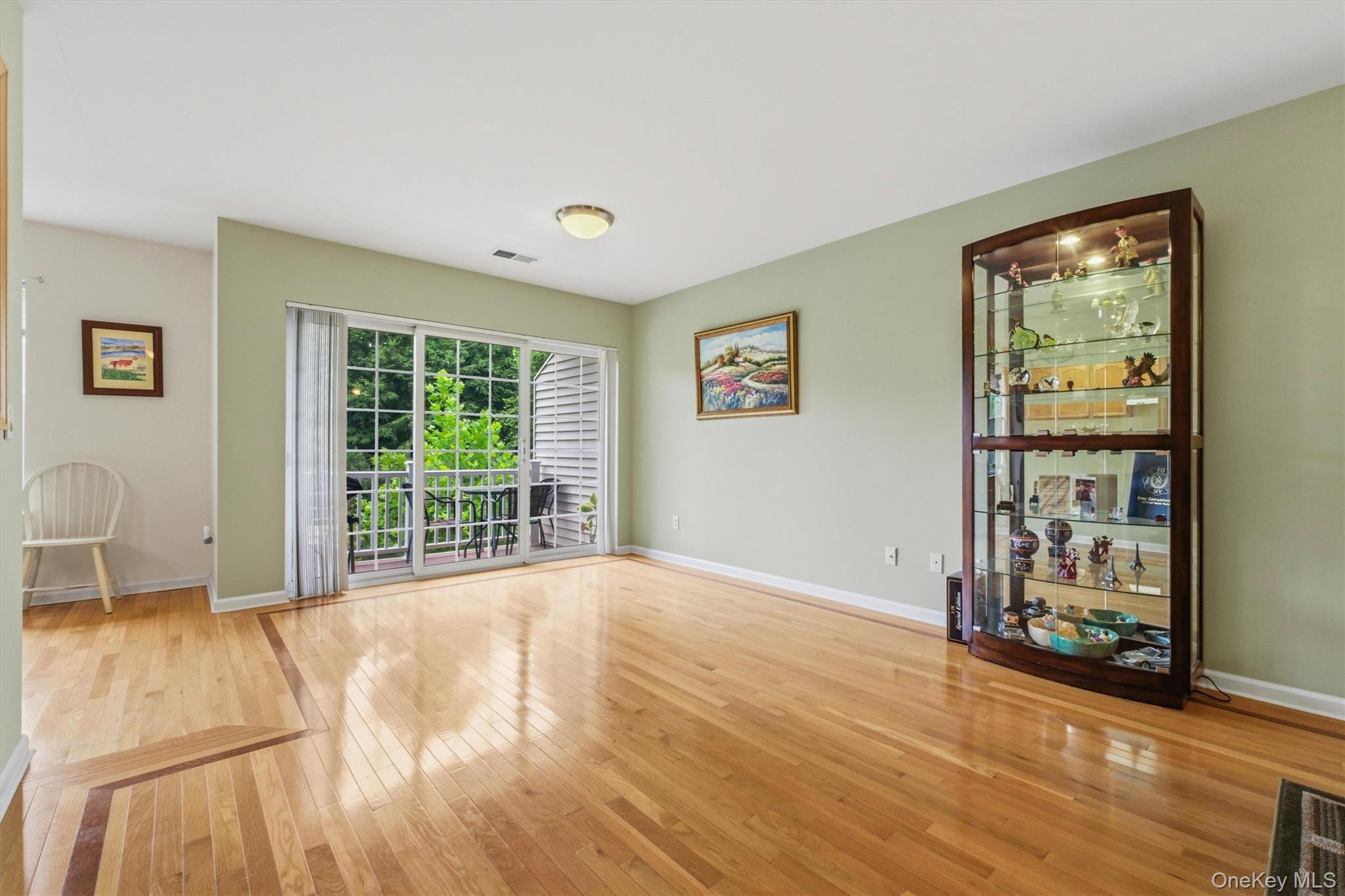 165 Underhill Lane – For Sale photo 14