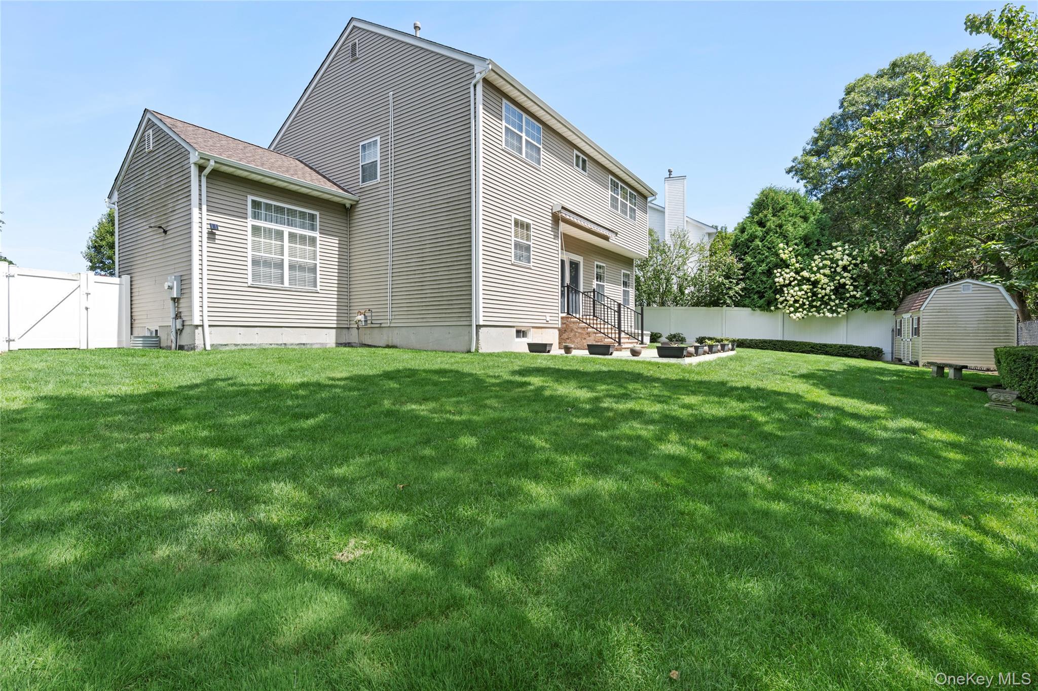 15 Scenicview Crescent – For Sale photo 17