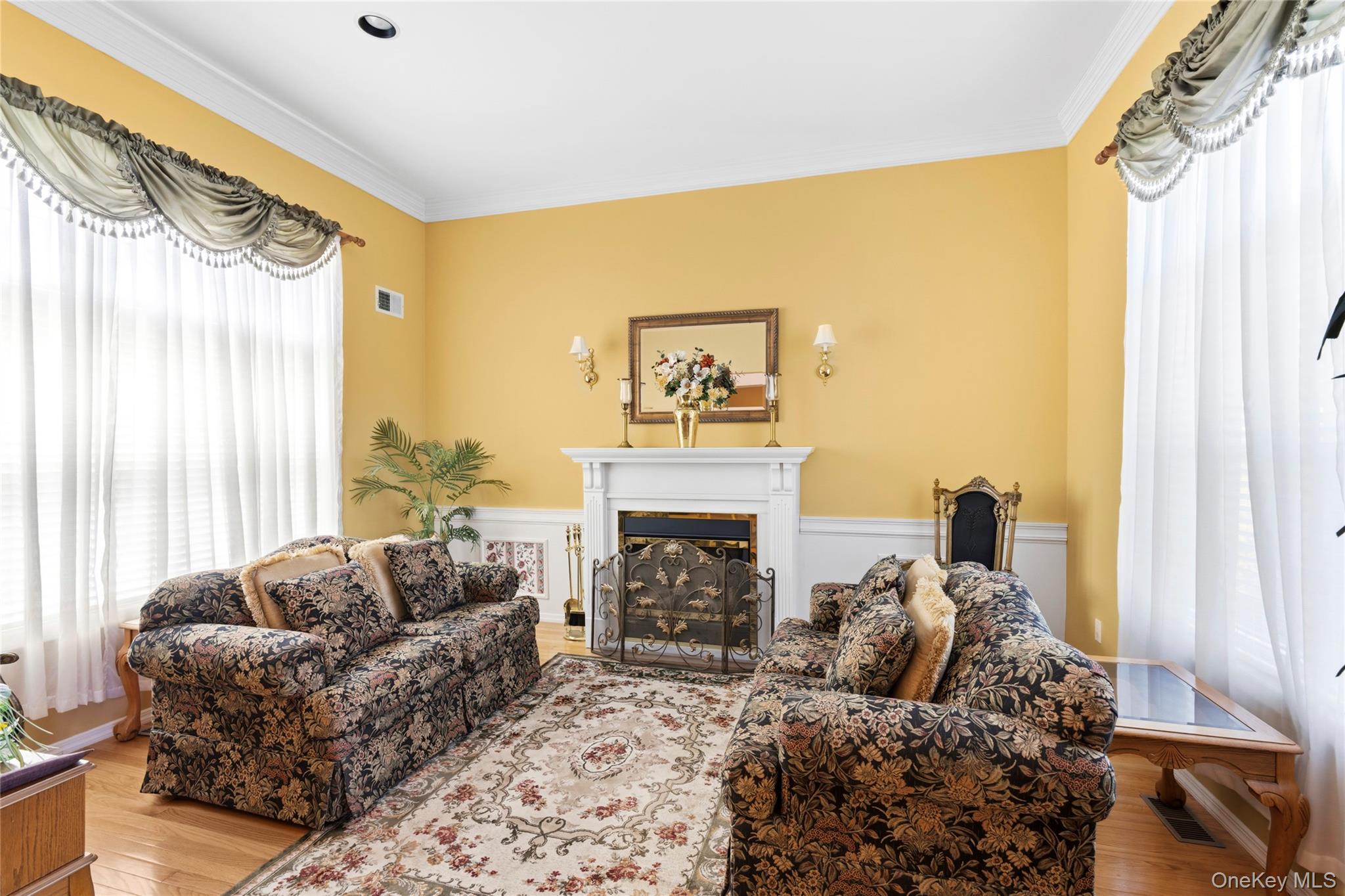15 Scenicview Crescent – For Sale