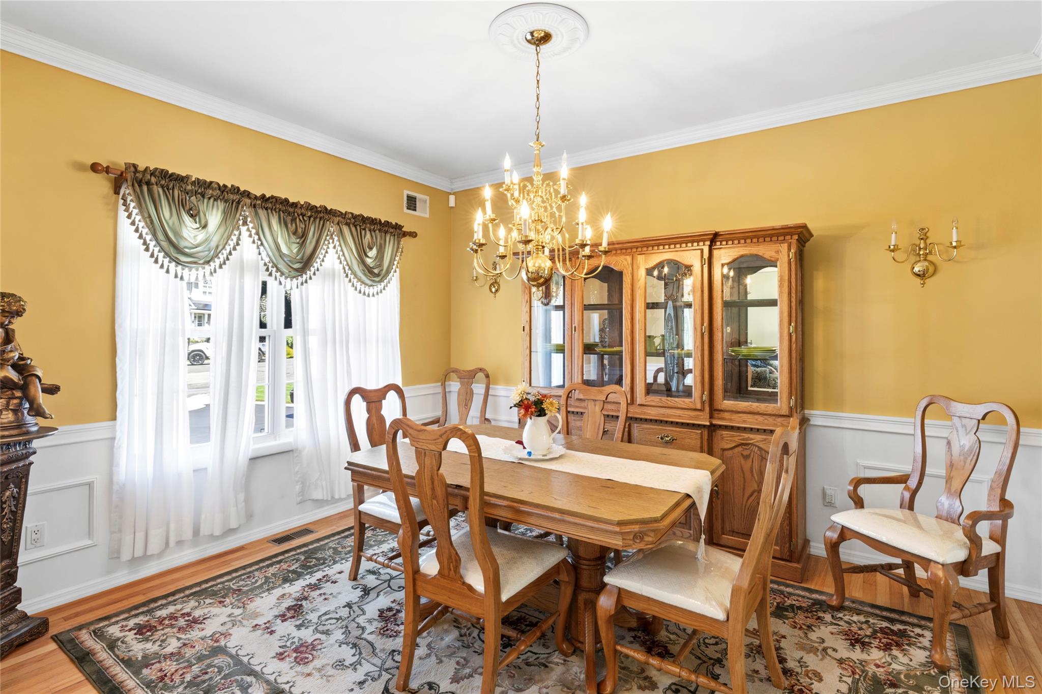 15 Scenicview Crescent – For Sale photo 5