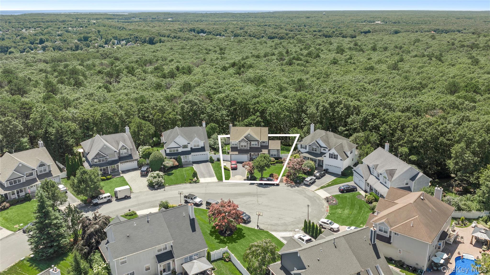 15 Scenicview Crescent – For Sale photo 6