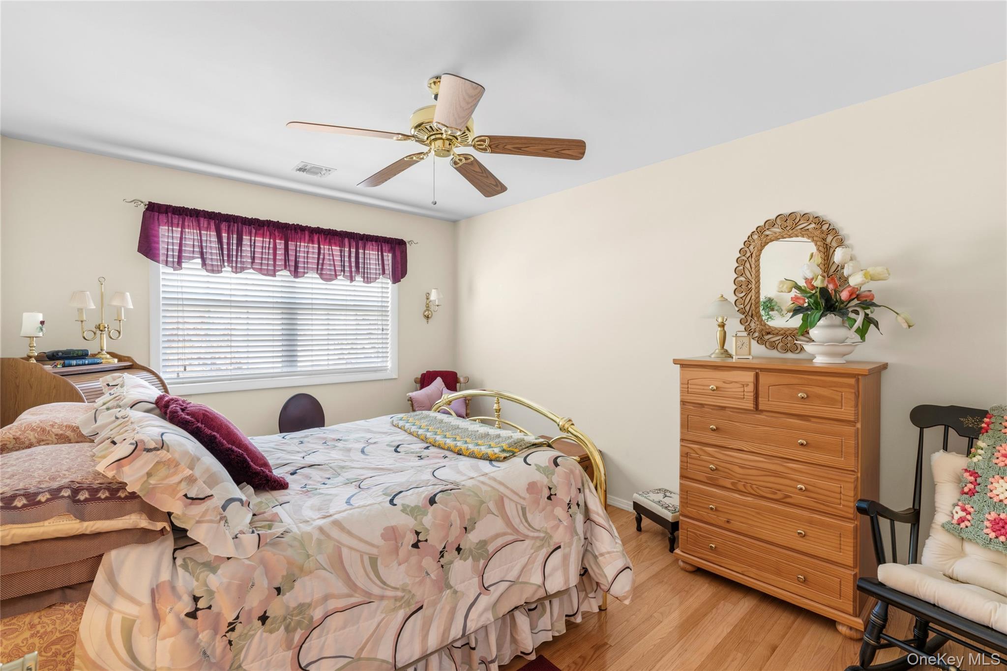 15 Scenicview Crescent – For Sale photo 14