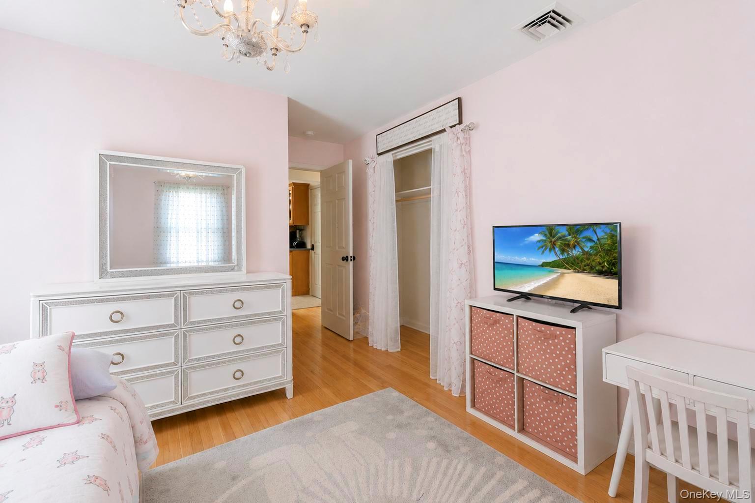 241 Riverside Drive – For Sale photo 24