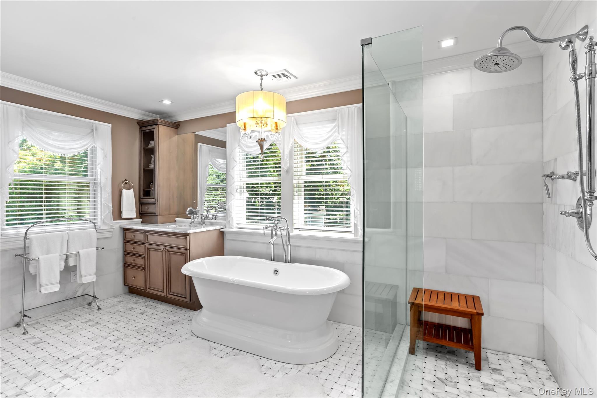 705 Gus Drive – For Sale photo 15