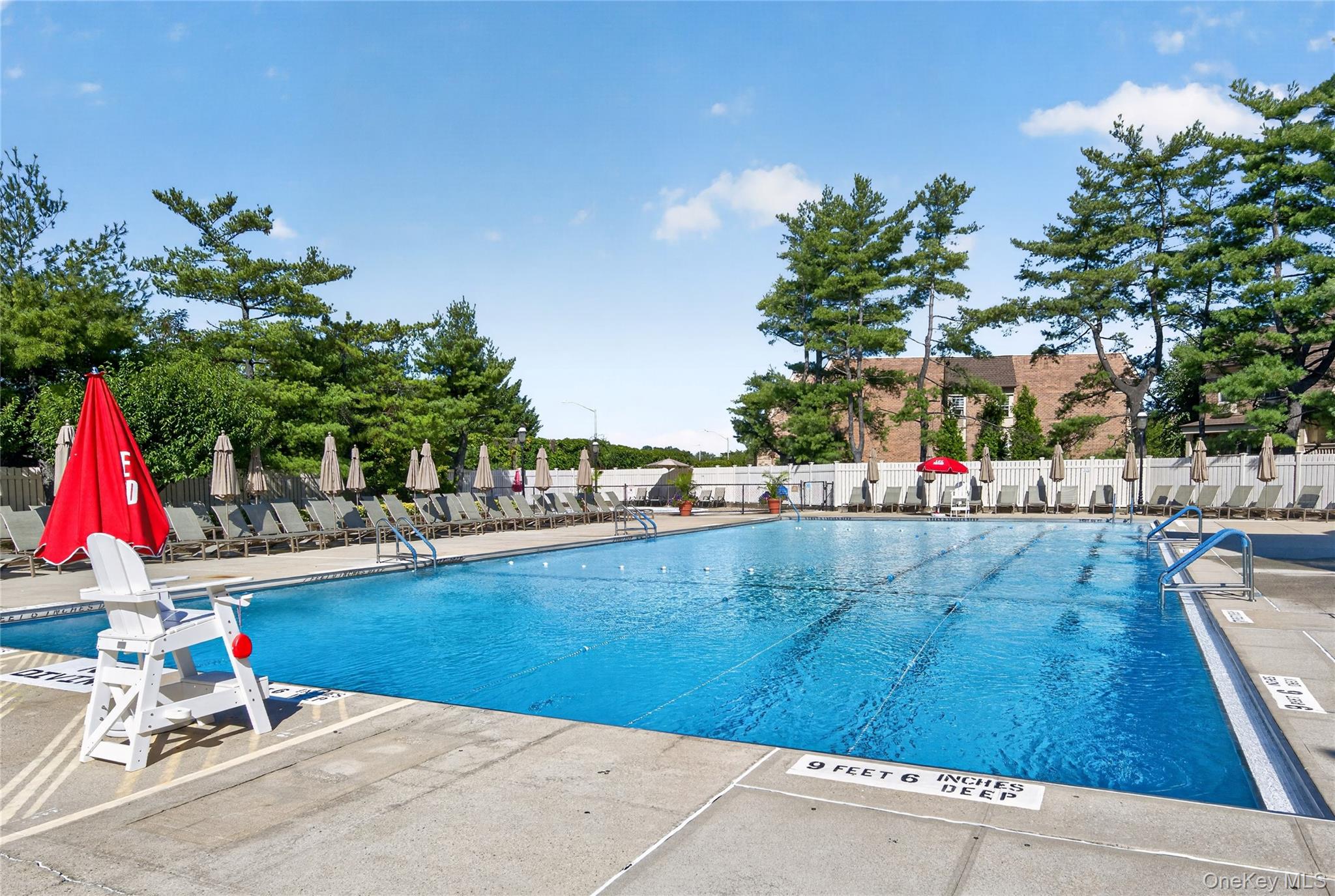 20550 Brian Crescent, Unit 1076 photo 23