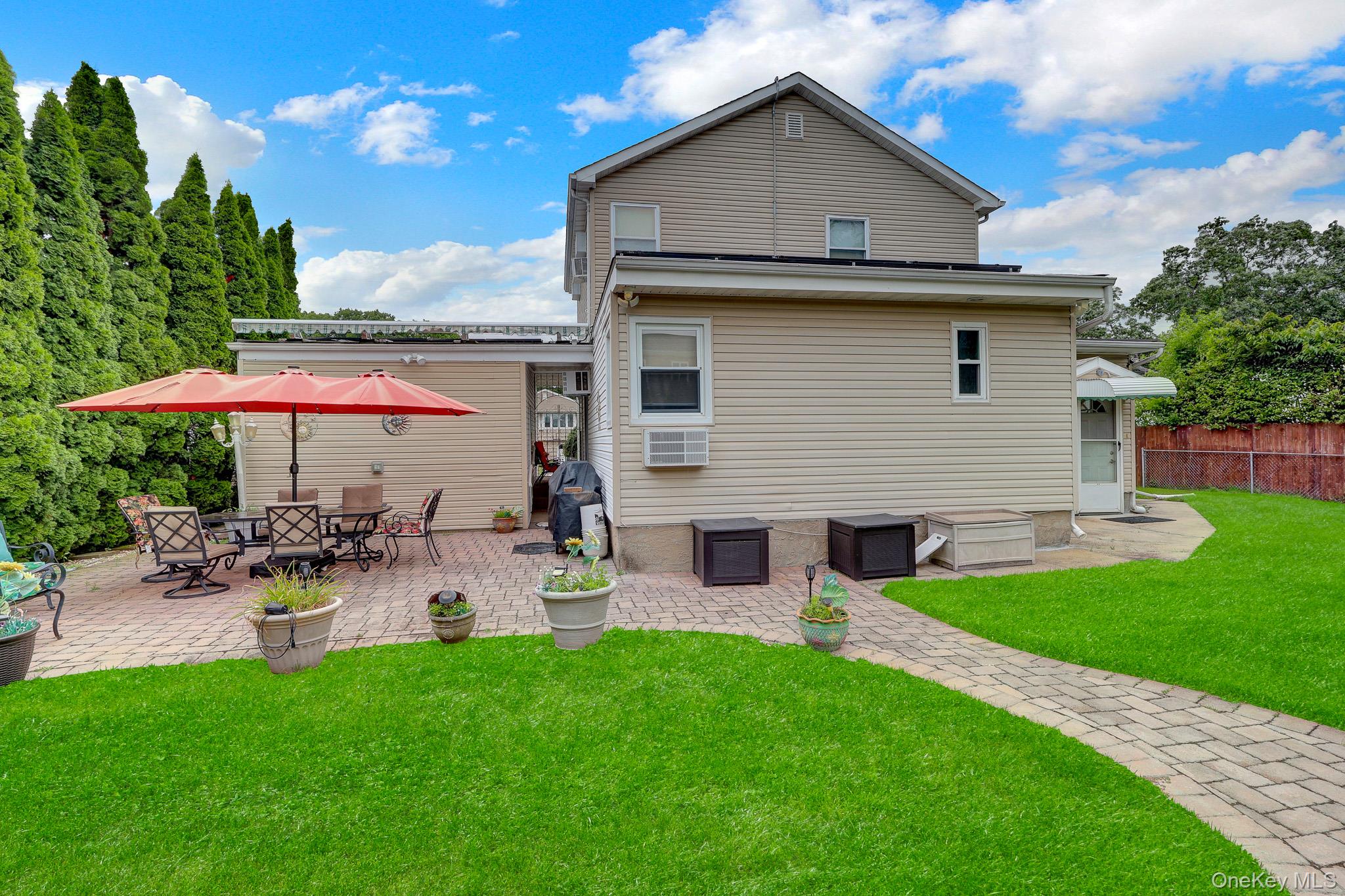 121 Wright Avenue – For Sale photo 38