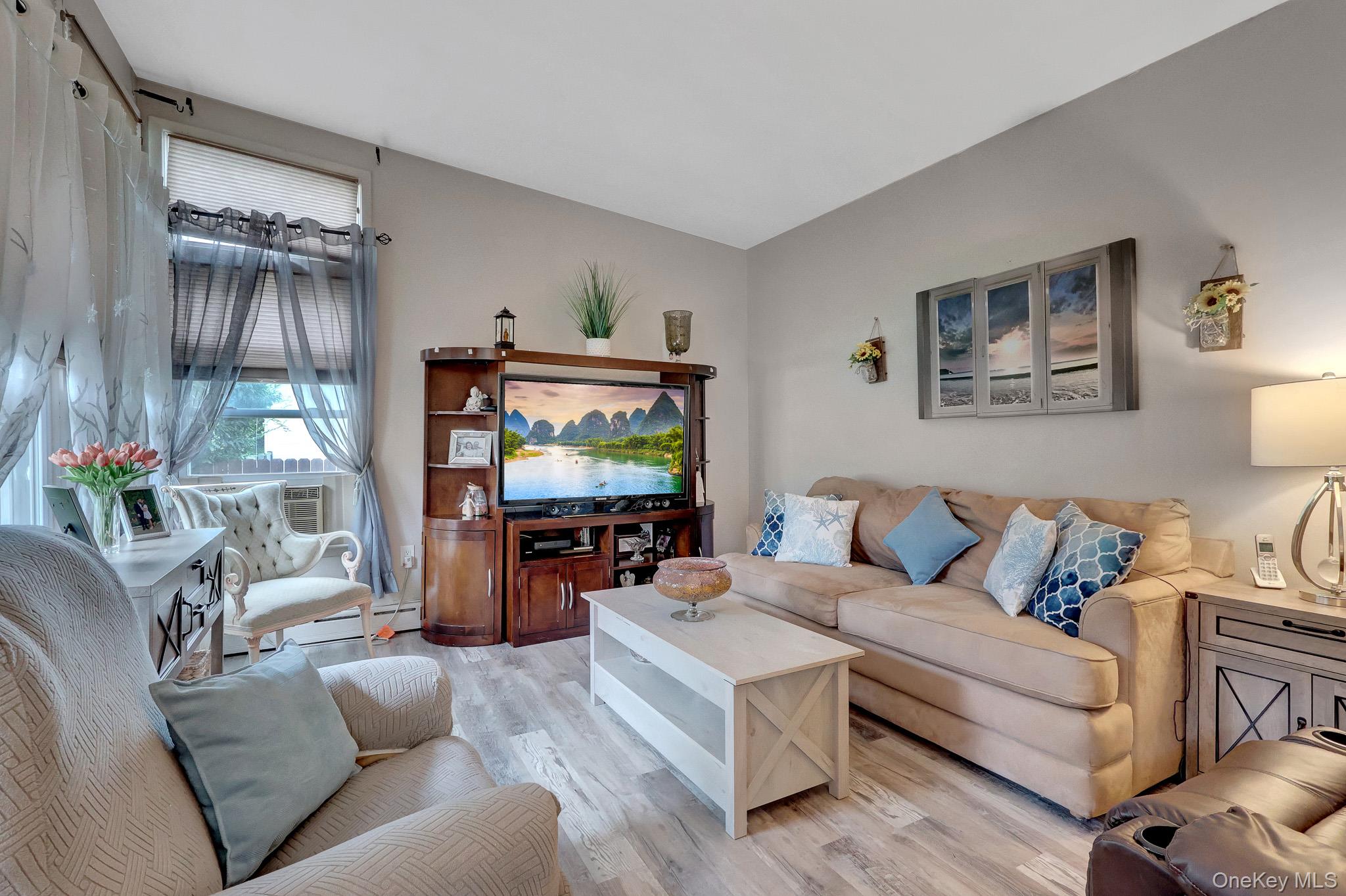 121 Wright Avenue – For Sale photo 6