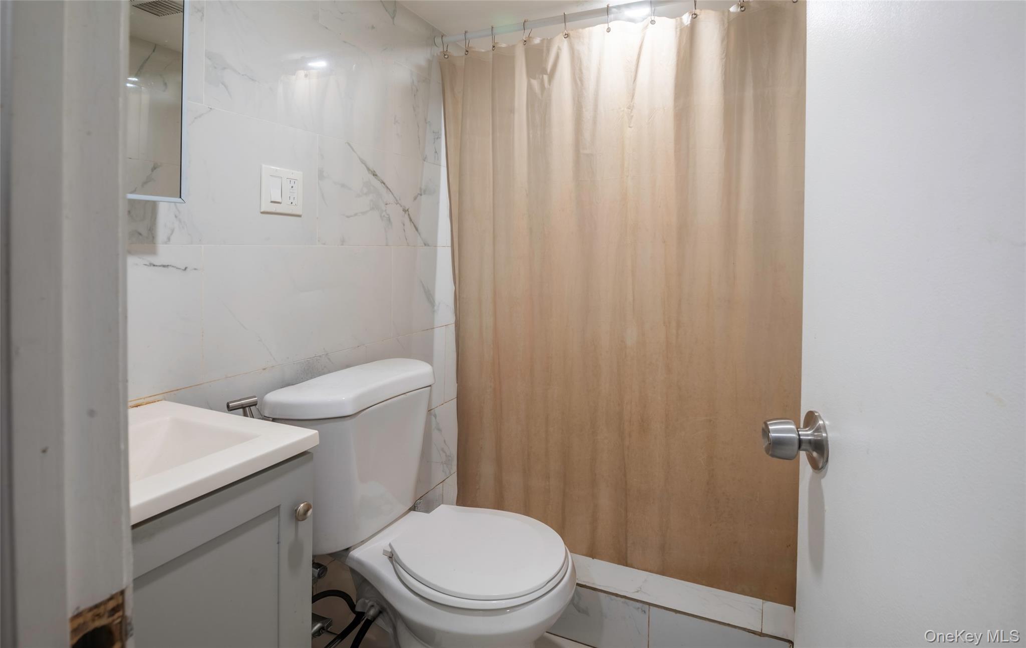 8717 160th Street – For Sale photo 20