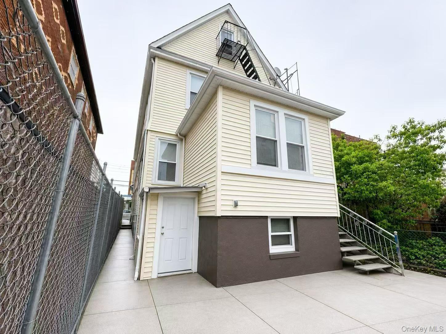 52-12 103 Street – For Sale photo 2