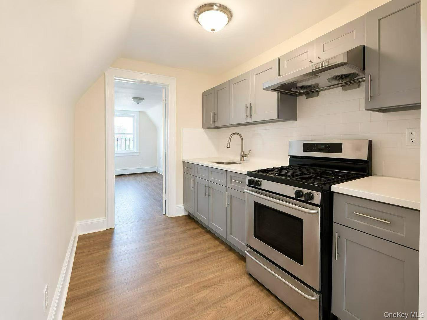 52-12 103 Street – For Sale photo 5