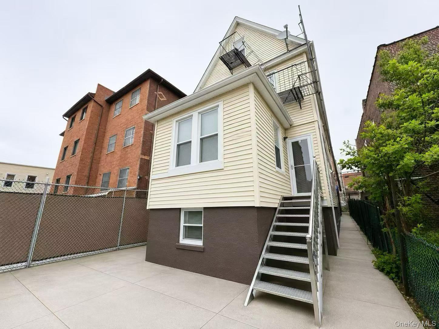52-12 103 Street – For Sale photo 3