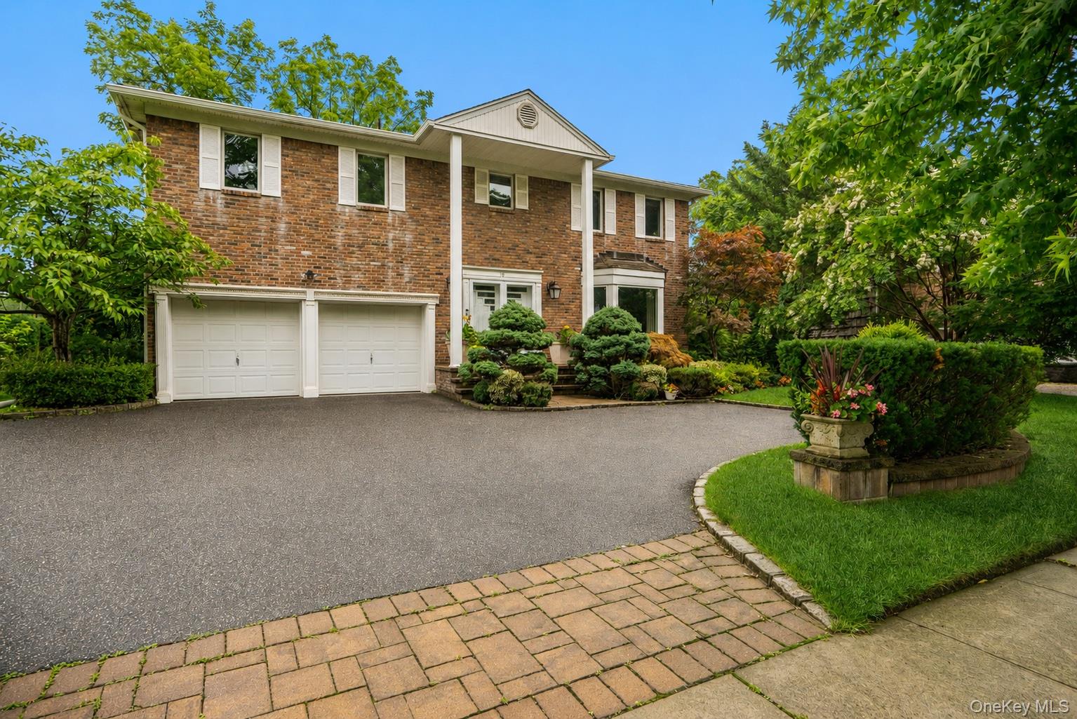 15 Hunt Court – For Sale photo 2