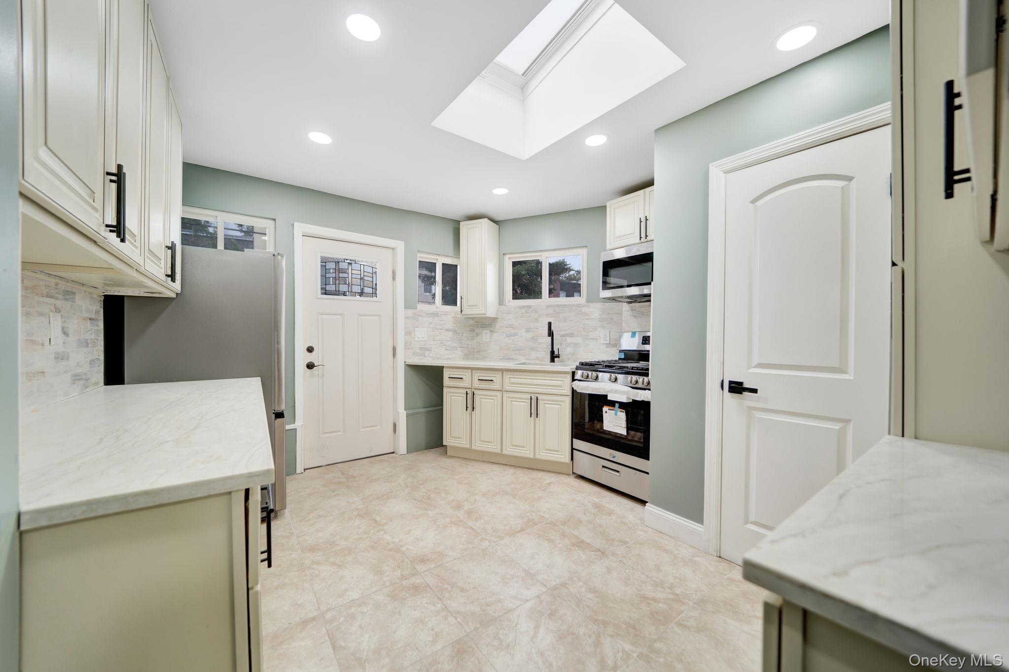 1852 E 34th Street – For Sale photo 12