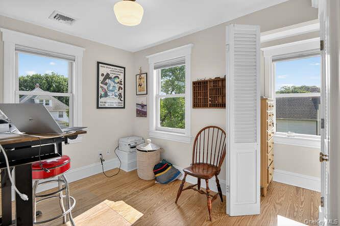 25 Soundview Avenue – For Rent photo 21