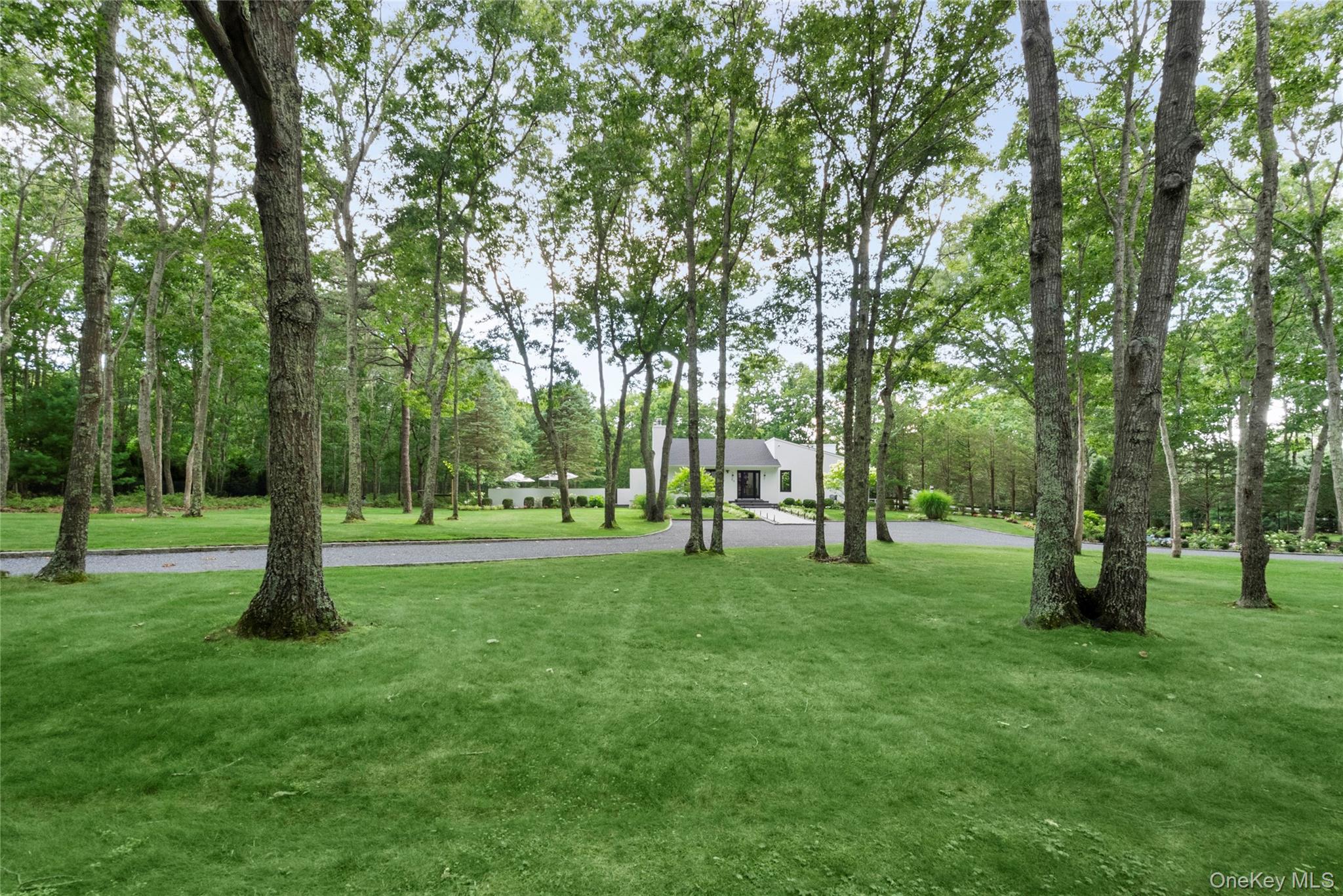 98 Old Farm Road – For Sale photo 13